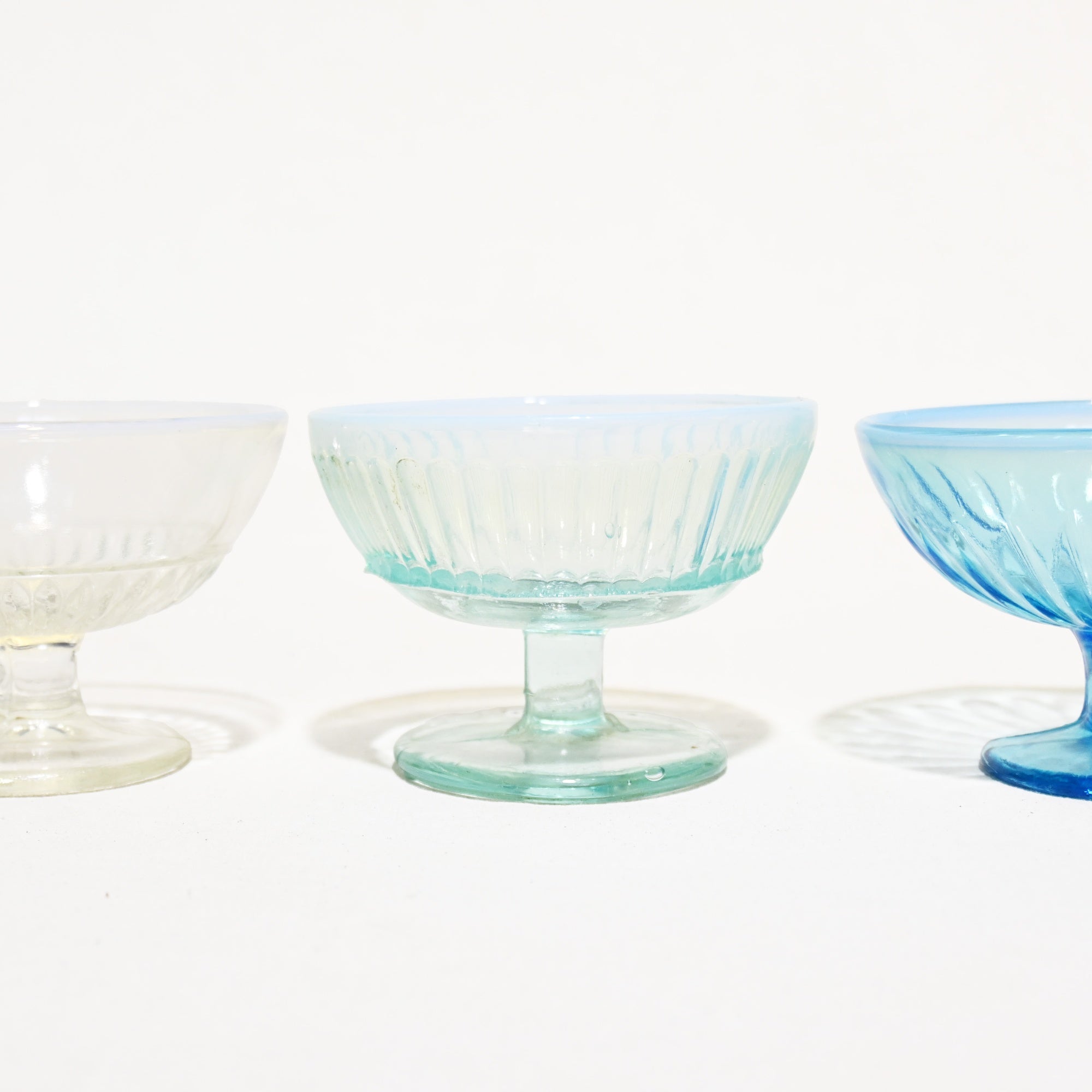 Vintage Press Glass Japanese Glass Ice Cup Ramune soda blue Color Retro / ヴィンテージ プレスガラス 和ガラス 氷コップ ラムネ色 レトロ