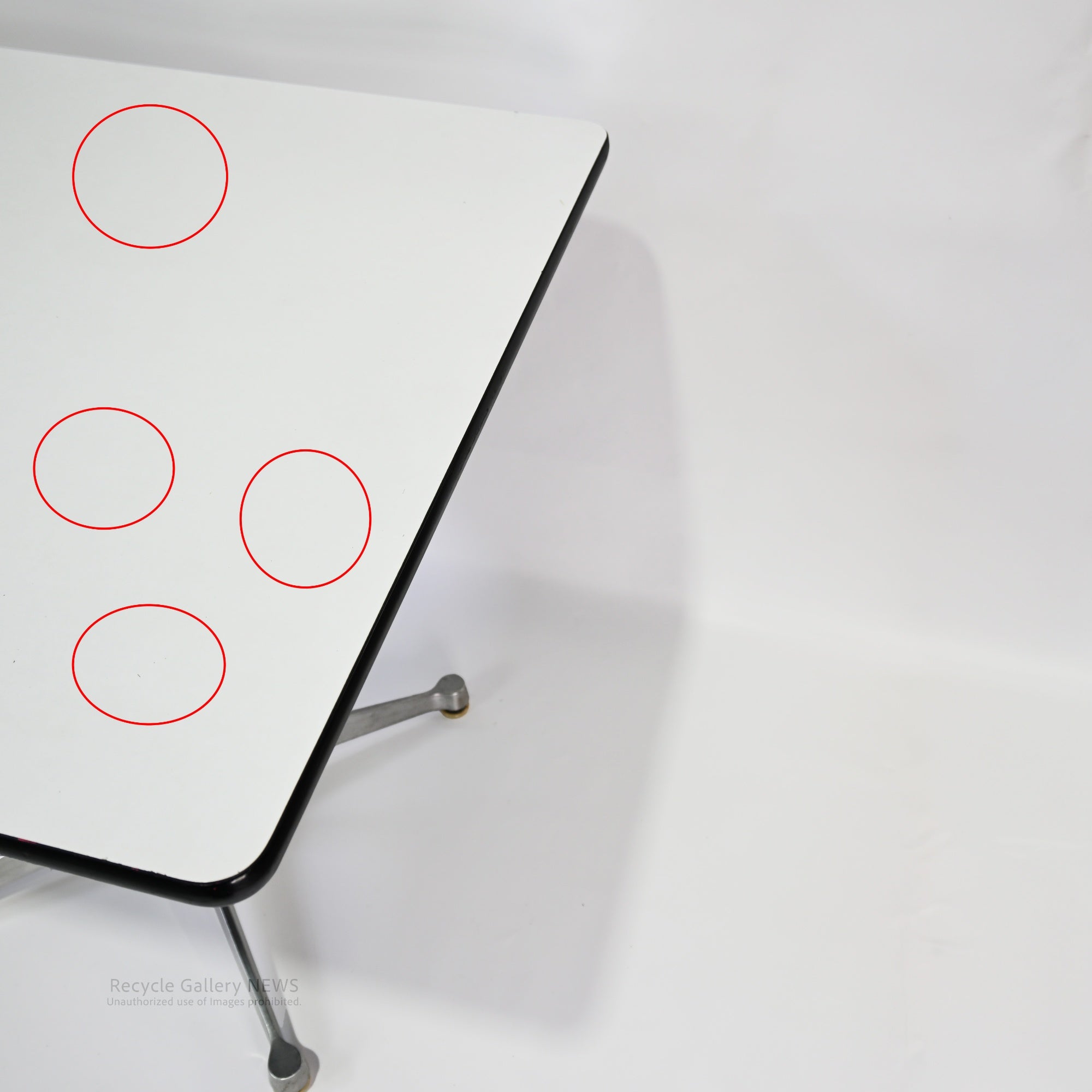 Herman Miller Eames Center Table by Charles & Ray Eames American Mid Century Modern Architectural Form / イームズセンターテーブル ミッドセンチュリー アメリカ チャールズ＆レイ・イームズ 建築