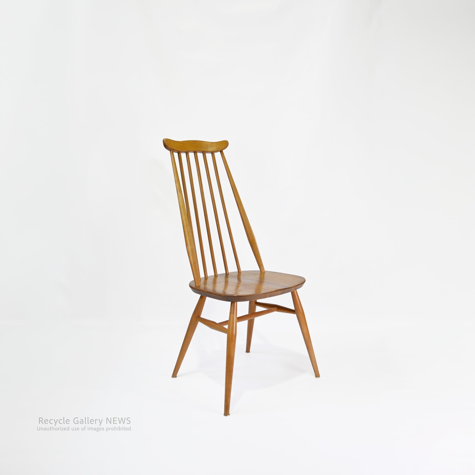 Ercol Ercol Goldsmith Chair British Elm Wood Traditional Craftsmanship Matches Scandinavian Design / アーコール ゴールドスミスチェア イギリス ニレ材  職人技 北欧モダン