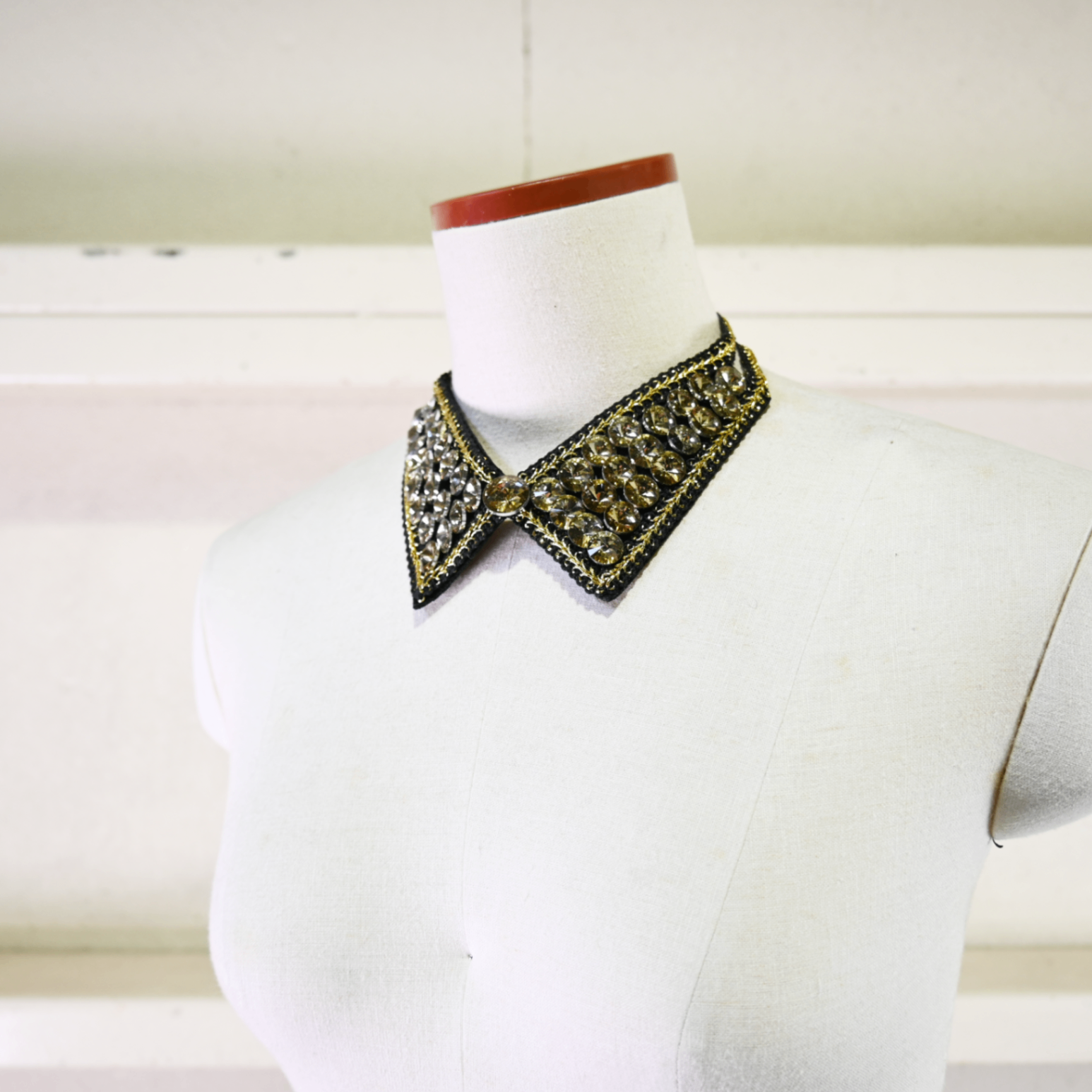 Collar Necklace Bejeweled Black / つけ襟ネックレス ノーブランド ビジュー 黒