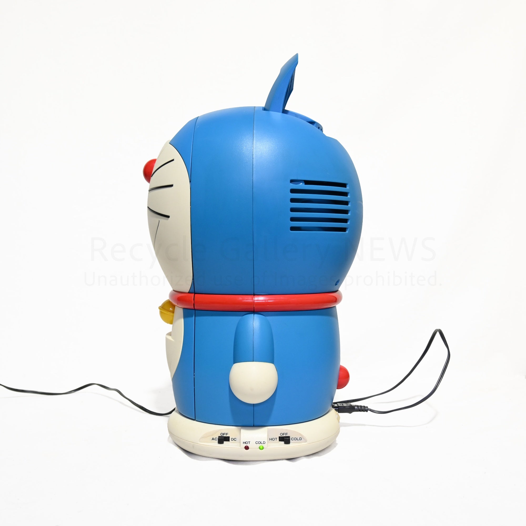 Doraemon Refrigerator Art Moving Center Novelty Usable-junk Vintage Japan / ドラえもん 温冷庫 アート引っ越しセンター ノベルティ※動作可能ジャンク 日本 ヴィンテージ