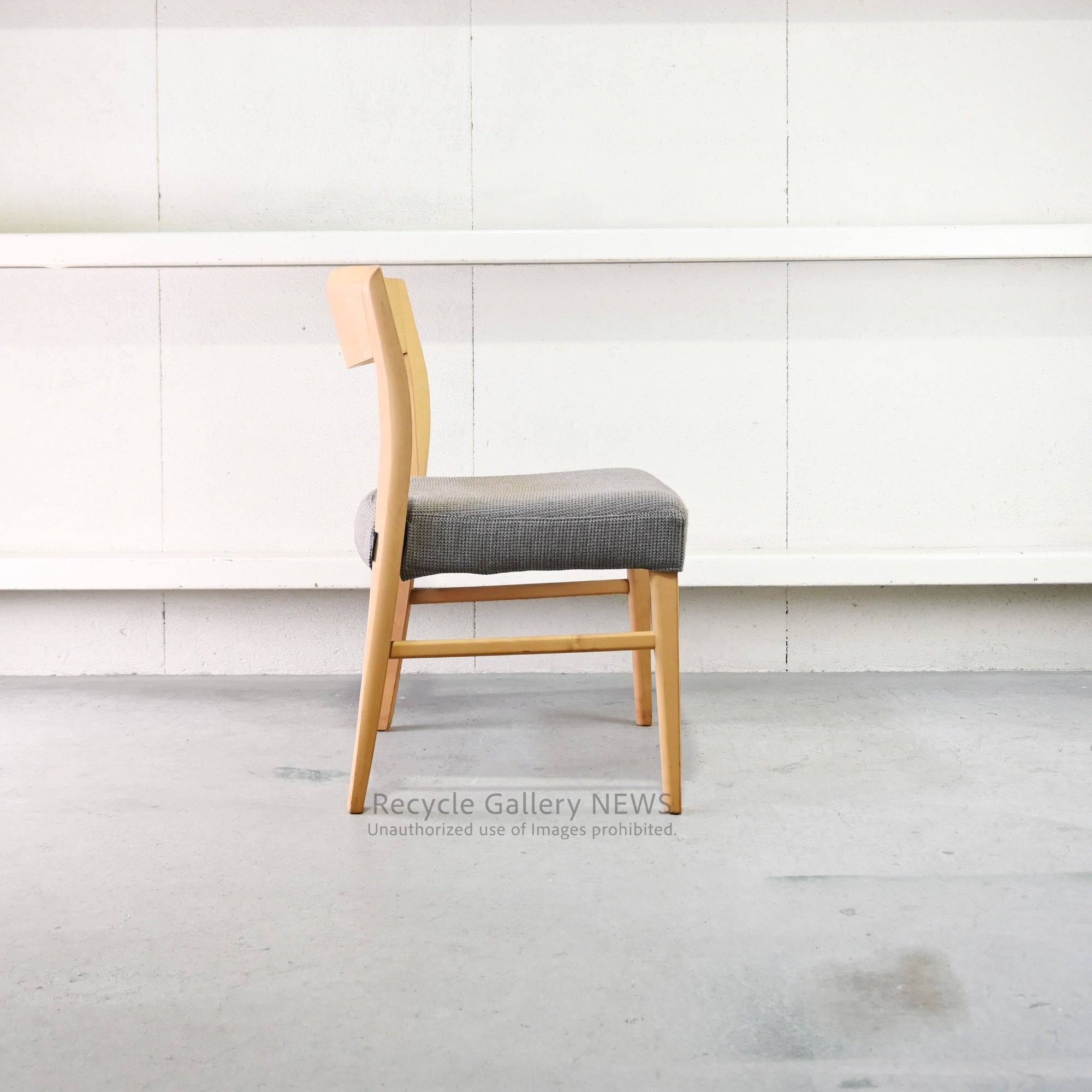 Karimoku Wooden Chair Japanese Scandinavian Inspired Natural Design / カリモク 椅子 木製 日本 北欧テイスト ナチュラルデザイン