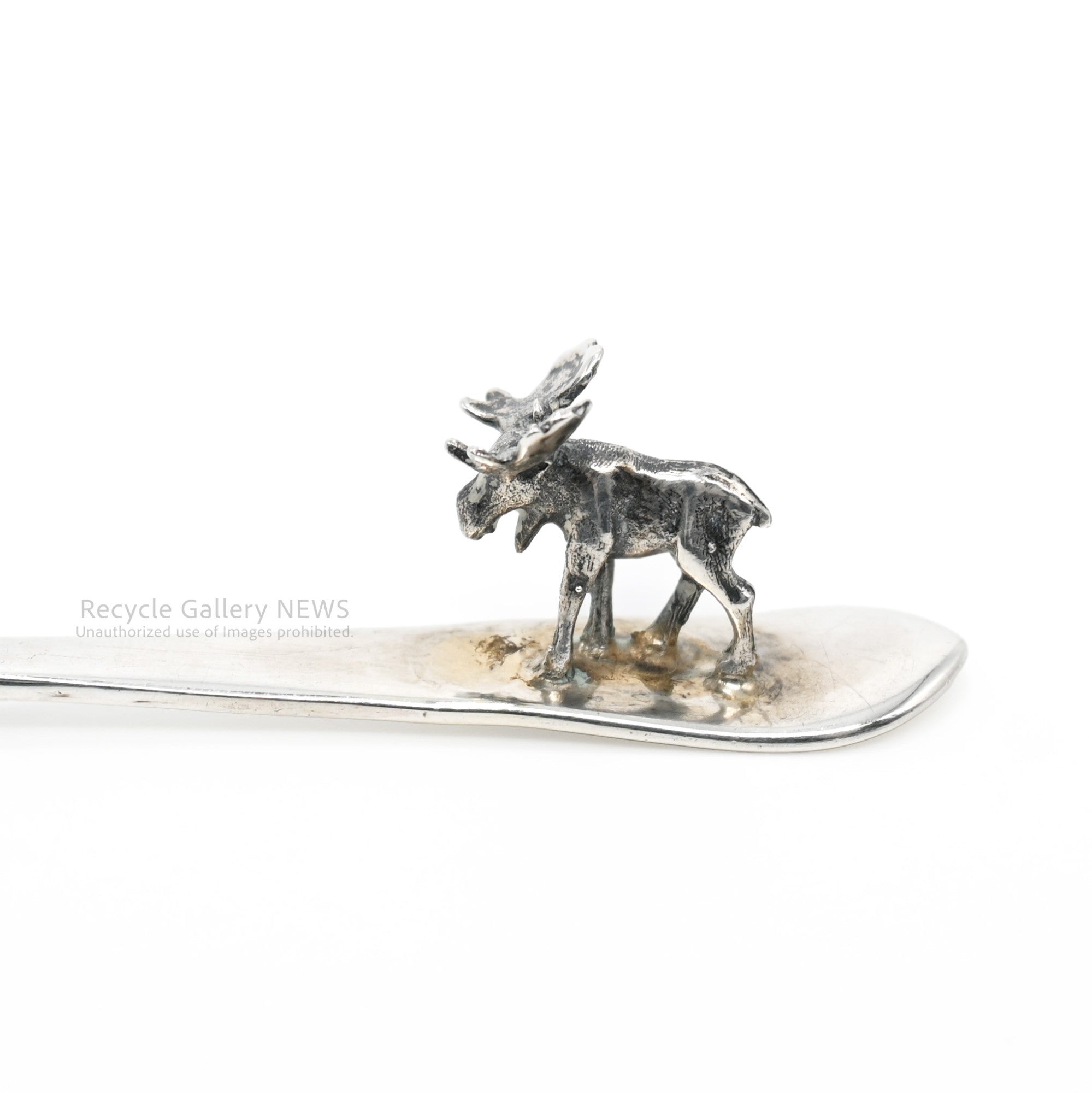 Sterling Silver Animal Spoons Set of 2 Moose & Bison Made in Canada / 動物たちのスプーン 2本セット ミニスプーン スターリングシルバー製 カナダ産 動物モチーフ ムース バイソン レゾリュート・ベイ