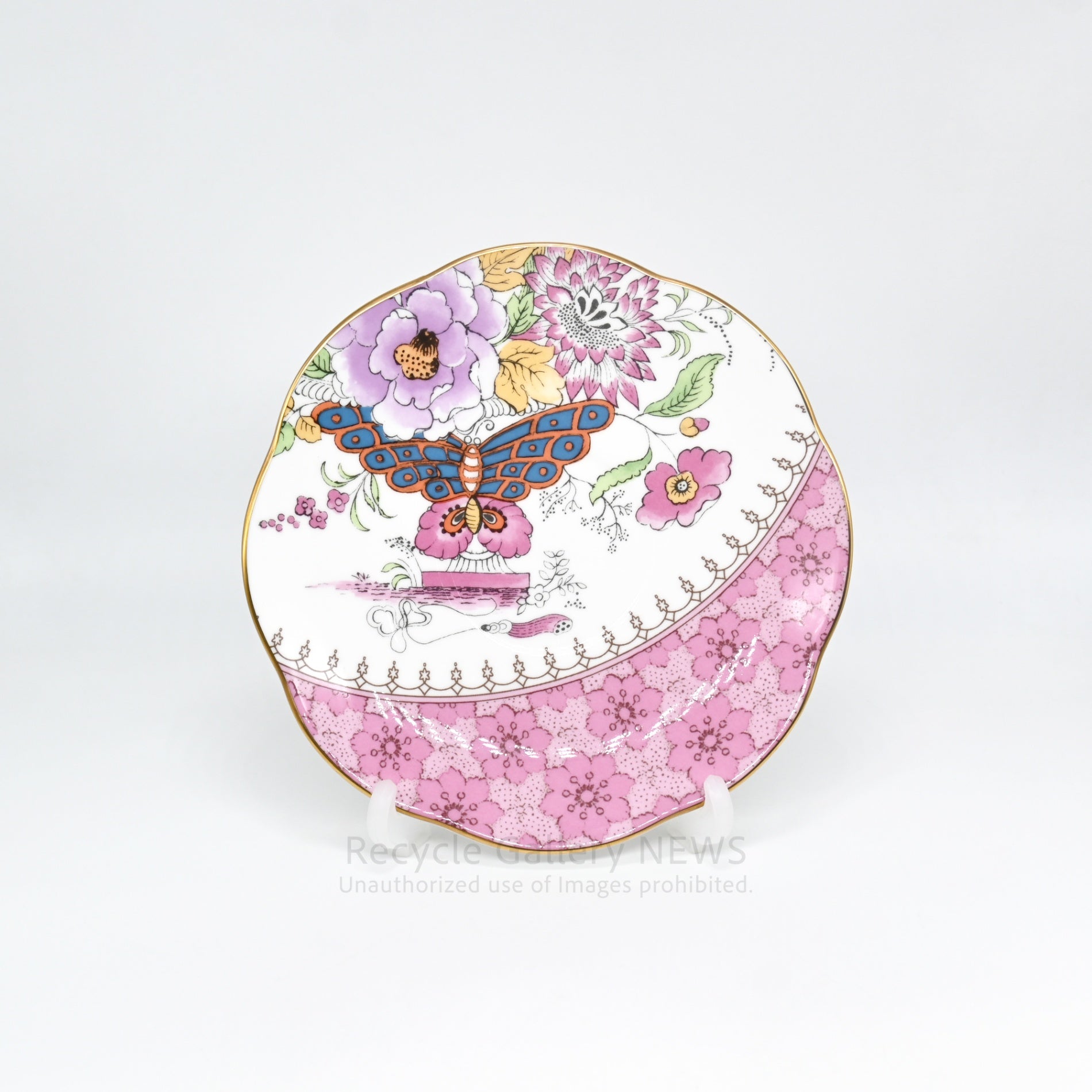 WEDGWOOD "Butterfly Bloom" C&S Vintage Inspired Collectible Bone China Pink Yellow Floral Design / ウェッジウッド "バタフライブルーム" カップ&ソーサー ボーンチャイナ 蝶モチーフ フローラルデザイン 英国食器