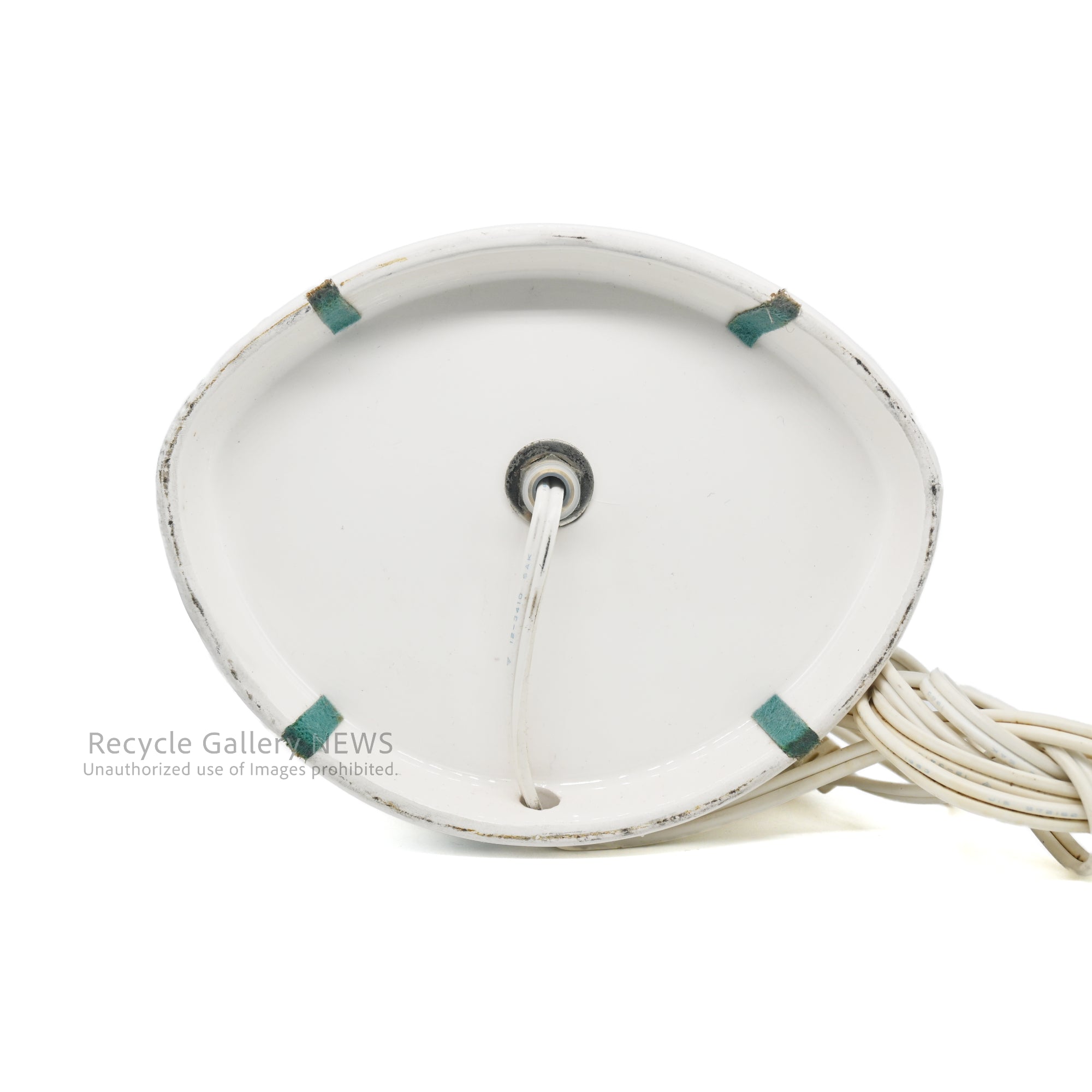 Yamagiwa CERAMICA Japan White Table Lamp Mid Century Modern Art Piece 1983/ ヤマギワ セラミカ テーブルランプ 日本 白色 ミッドセンチュリー アートピース 1983年製