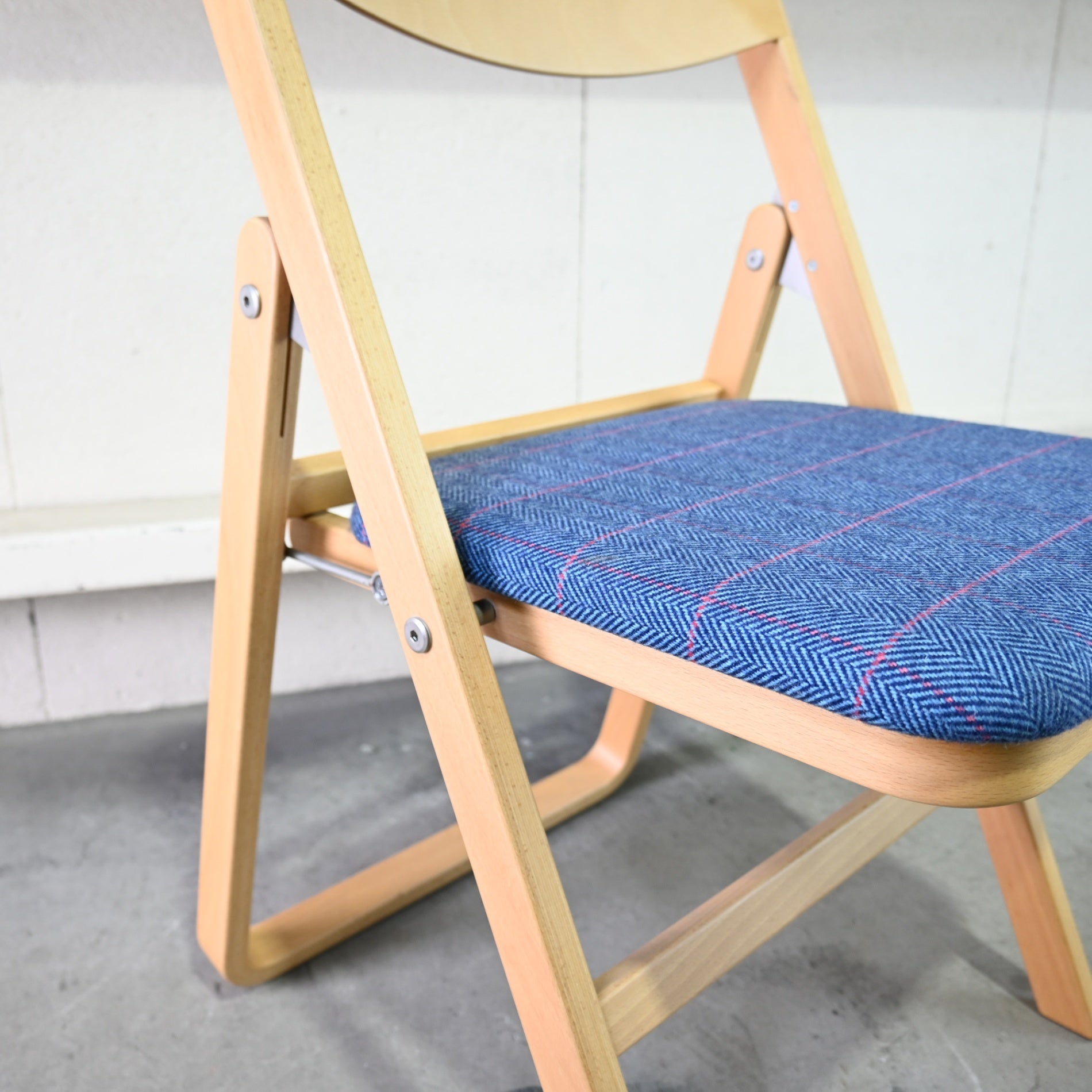 Tendo Folding chair T-3229WB-NT Japan Molded plywood / 天童木工 フォールディングチェア 折りたたみ椅子 廃盤シート張地布 日本 成形合板 木材