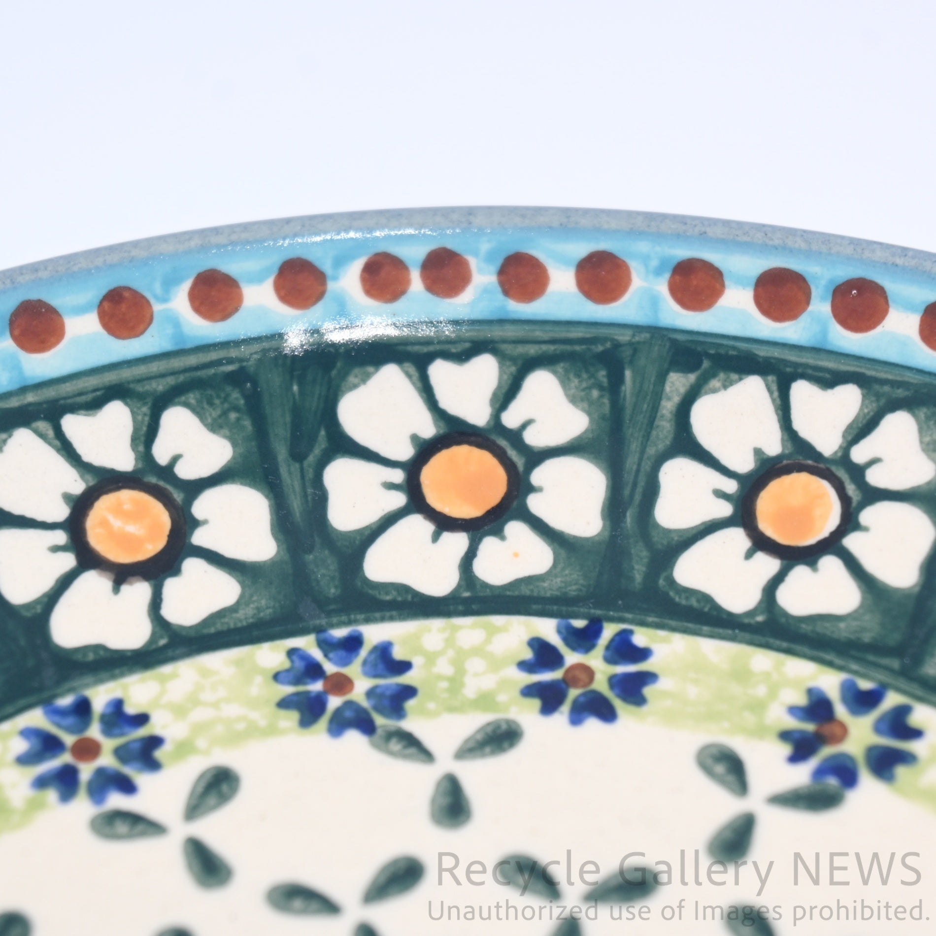 WIZA Handmade Bolesławiec Polish Pottery Floral Plate Blue Green / ウィザ社 ポーリッシュポタリー 皿 プレート 青 緑 花柄 ハンドメイド ポーランド陶器