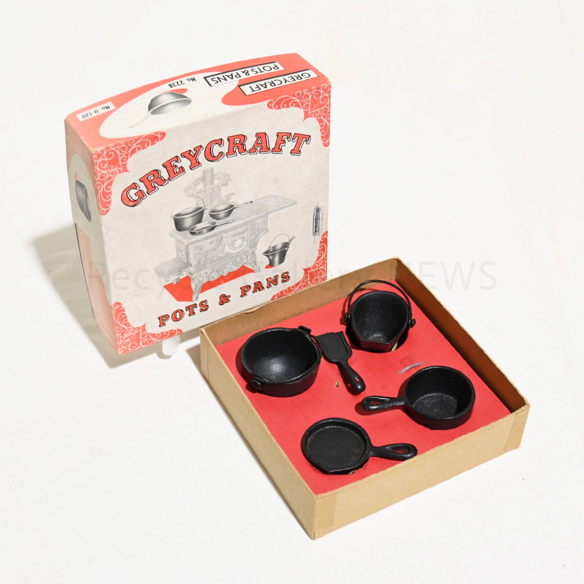 GREY IRON CASTING POTS AND PANS Miniature Iron Pot Set American Vintage Dollhouse / 鉄製 ミニチュア  鍋4点＋ヘラ１点セット アメリカンヴィンテージ ぬい活グッズドールハウス