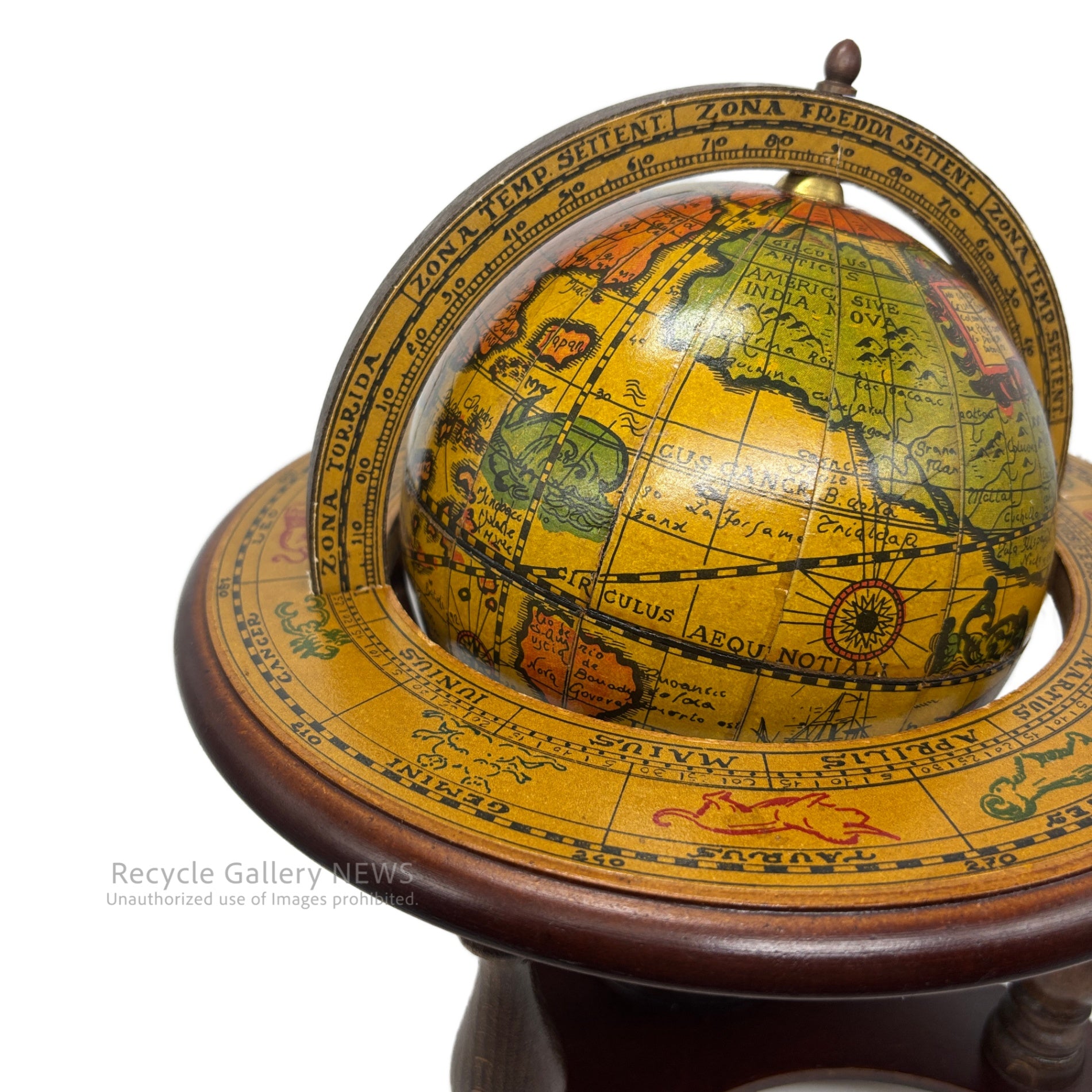 Antique-style globe featuring the twelve signs of the Zodiac Italy / アンティーク地球儀 黄道十二星座 イタリア製