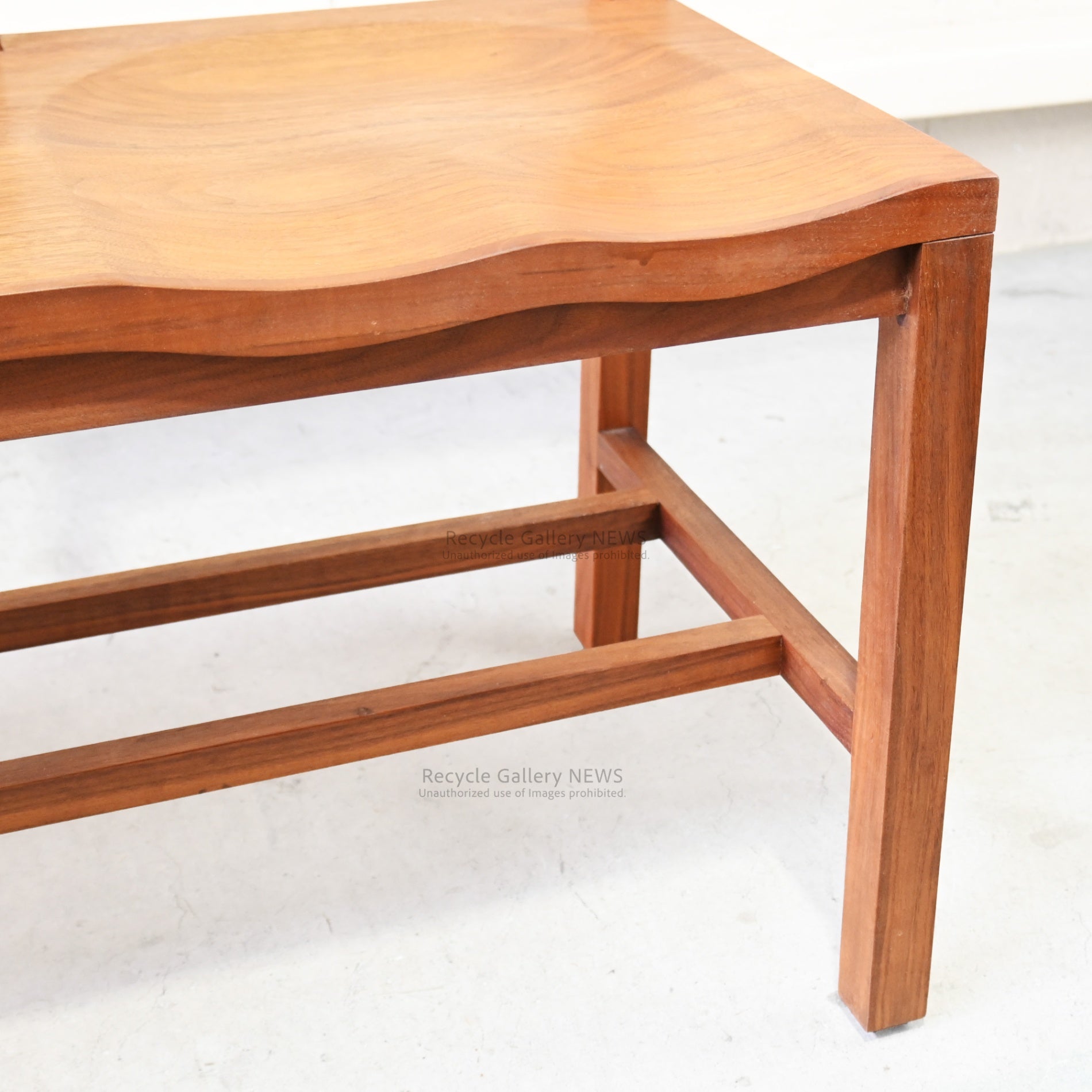 dix design+architecture Tomoko Bench Architectural Solid Wood Bench Scandinavian Modern /  ディックスデザイン アークテクチャー トモコベンチ 建築的 北欧モダン 無垢材