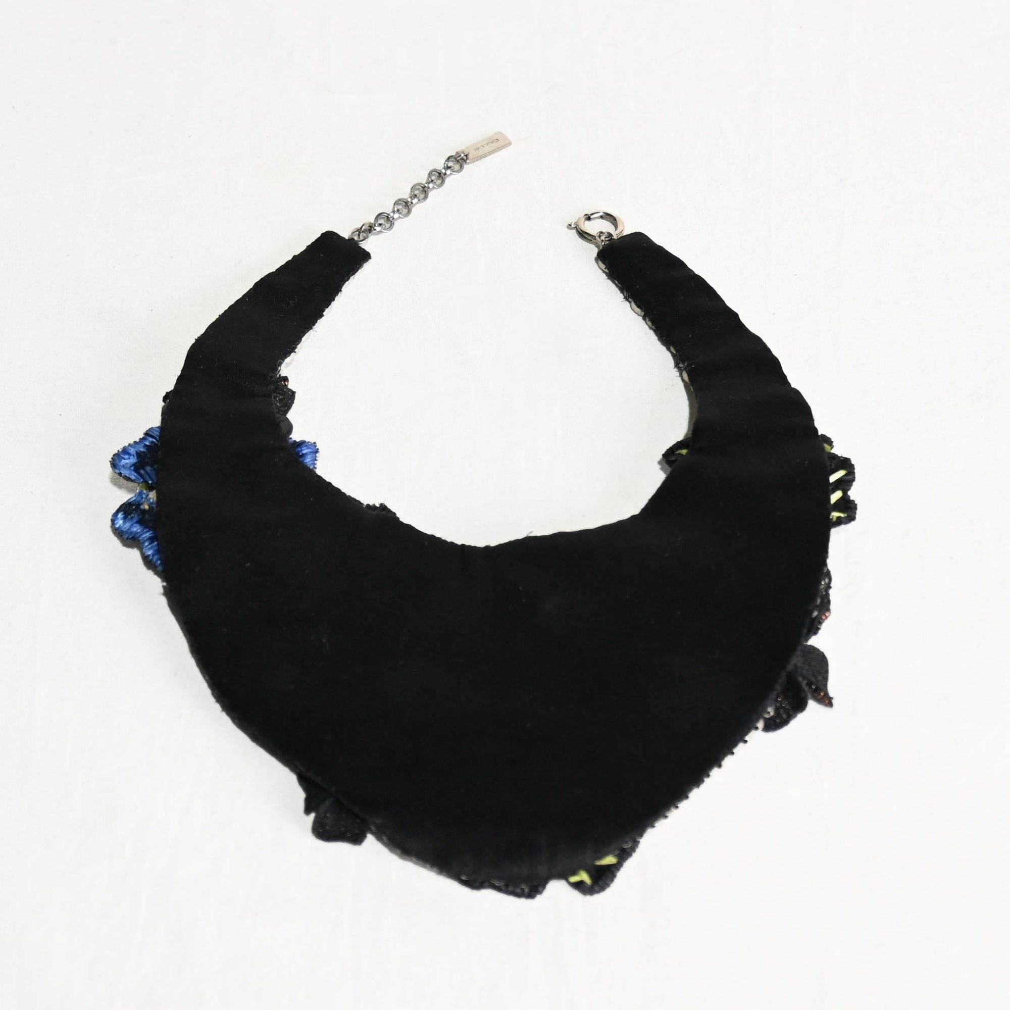 Etro Flower motif necklace 2012 collar embroidery accessories Italia / エトロ フラワーモチーフネックレス 刺繍 つけ襟 花柄 ハイブランド アクセサリー