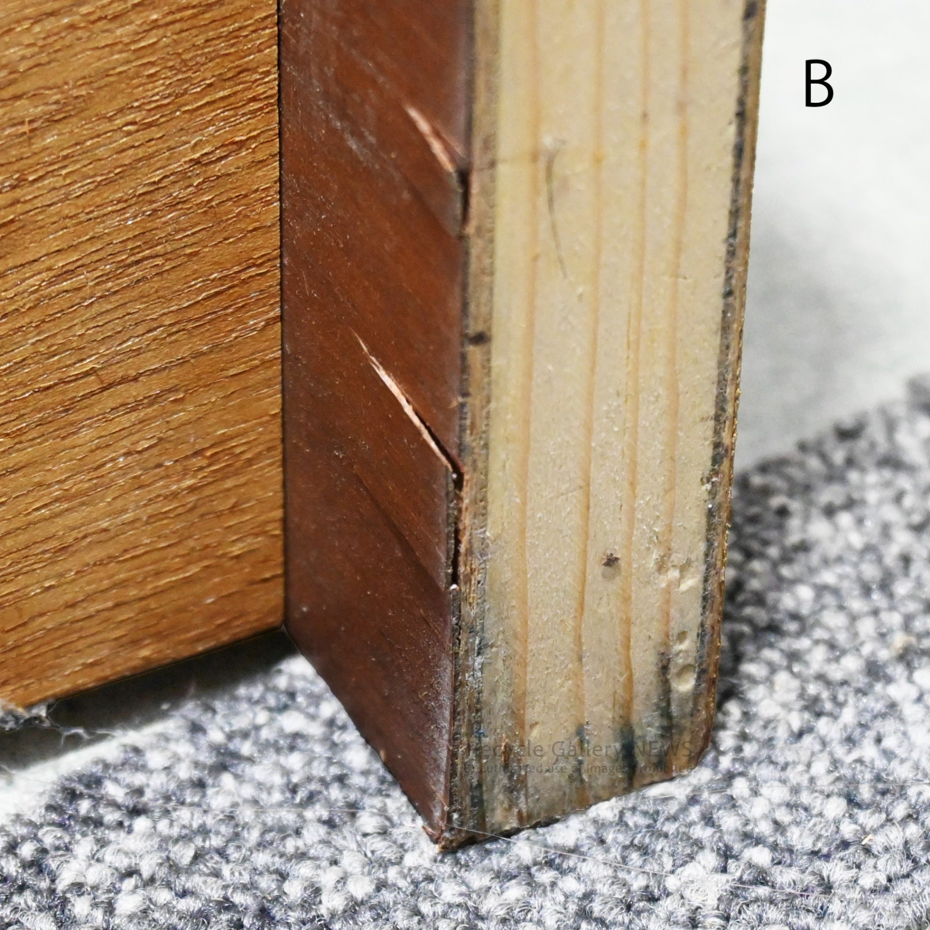 Maruyoshi Mingei Furniture DEEP Series Moon Shelf in Walnut Japanese Craftsmanship Moon Viewing  / マルヨシ民芸家具 ディープシリーズ ムーンシェルフ ウォールナット 職人技 お月見