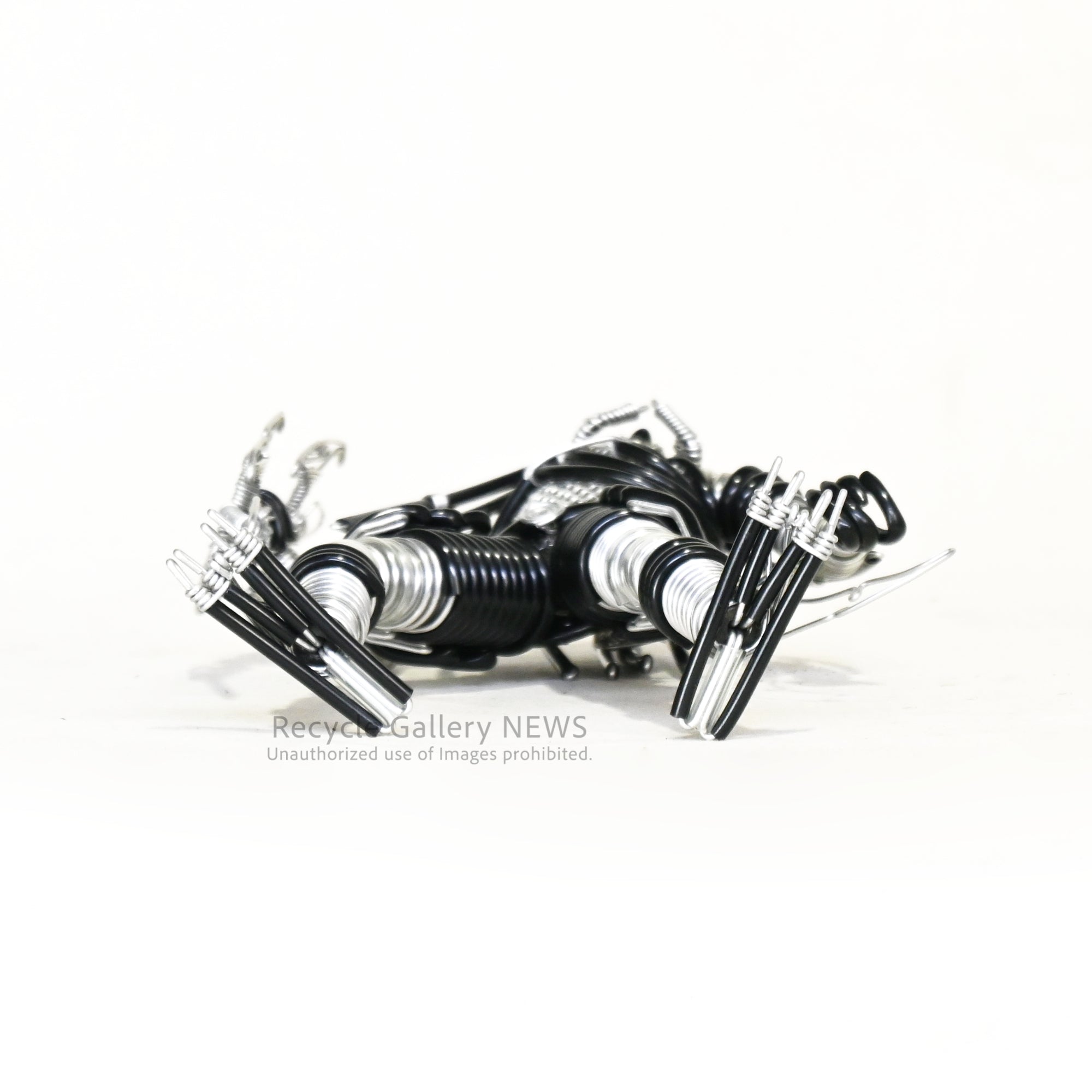 Wire art figure Predator Handmade Objetct / ワイヤーアートフィギュア プレデター ハンドメイド オブジェ