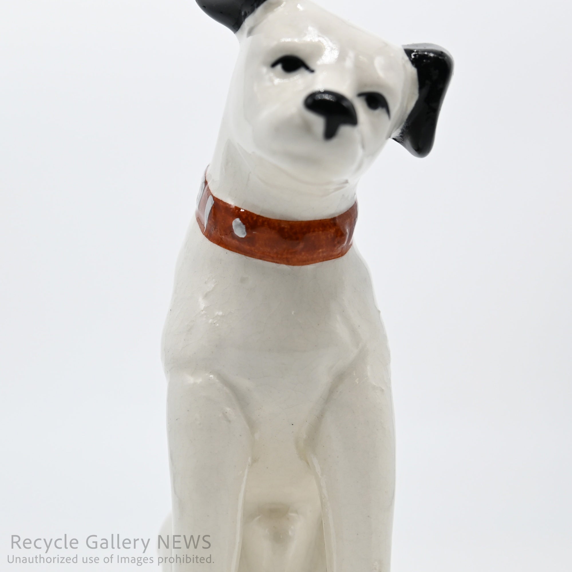 His Master's Voice "Nipper" Hand-Painted Ceramic Dog Figurine Miniature Victor White / 『主人の声』ビクター犬 ニッパー ハンドペイント 陶器フィギュリン ミニチュア オブジェ 犬の置物 オーディオ レトロ 白