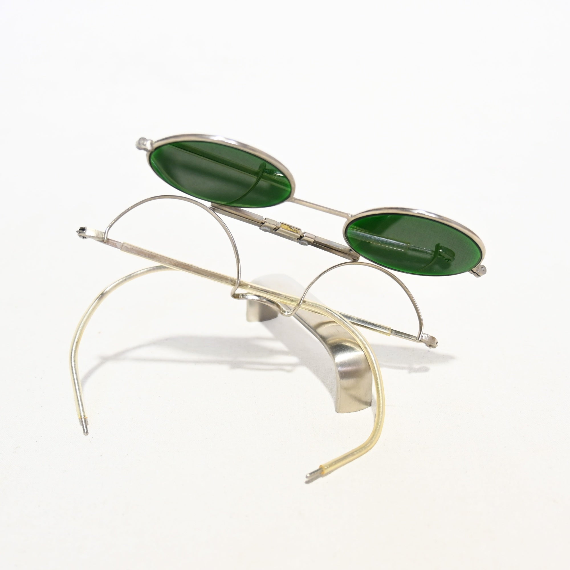 Vintage Sunglasses Flip-up Clip-on Cable temple Retro Unique / ヴィンテージサングラス 跳ね上げ式 クリップオン ケーブルテンプル レトロ ユニーク