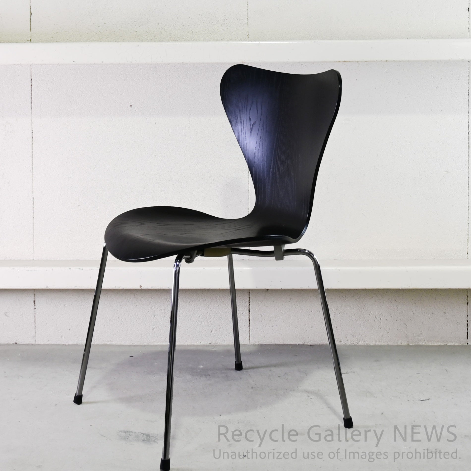 Fritz Hansen Series 7 Chair Black Nordic furniture / フリッツハンセン シリーズ セブンチェア 黒 デンマーク 北欧家具