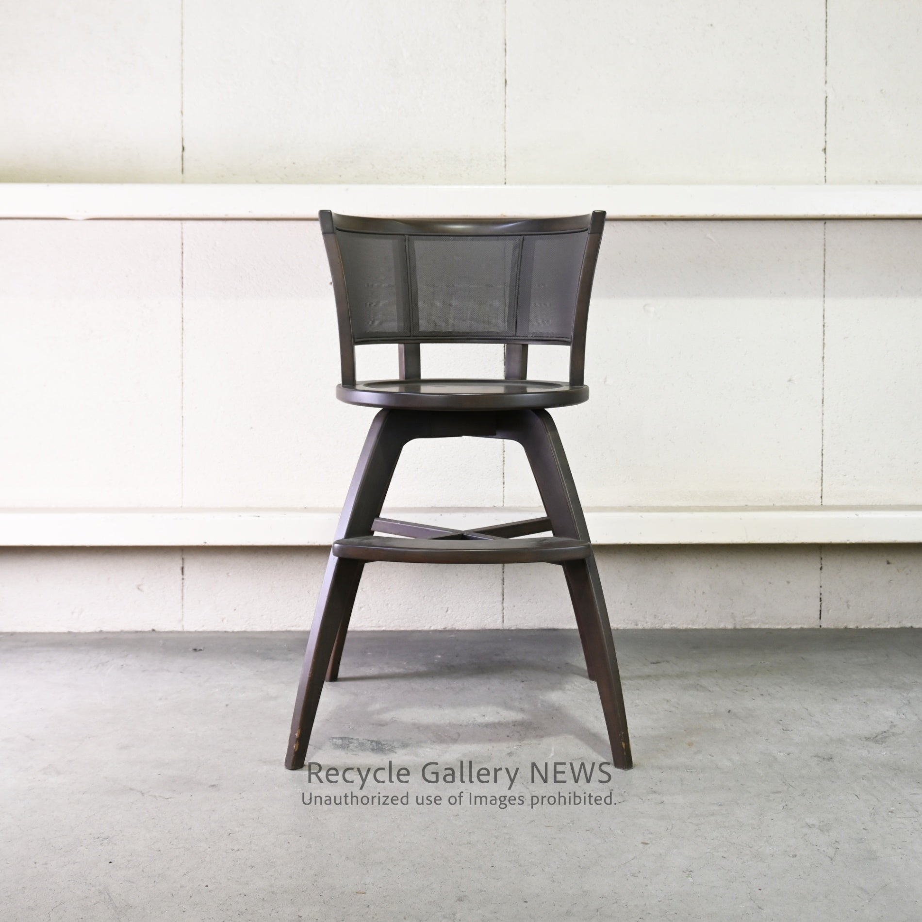 S T O O L – Recycle Gallery NEWS 烏山