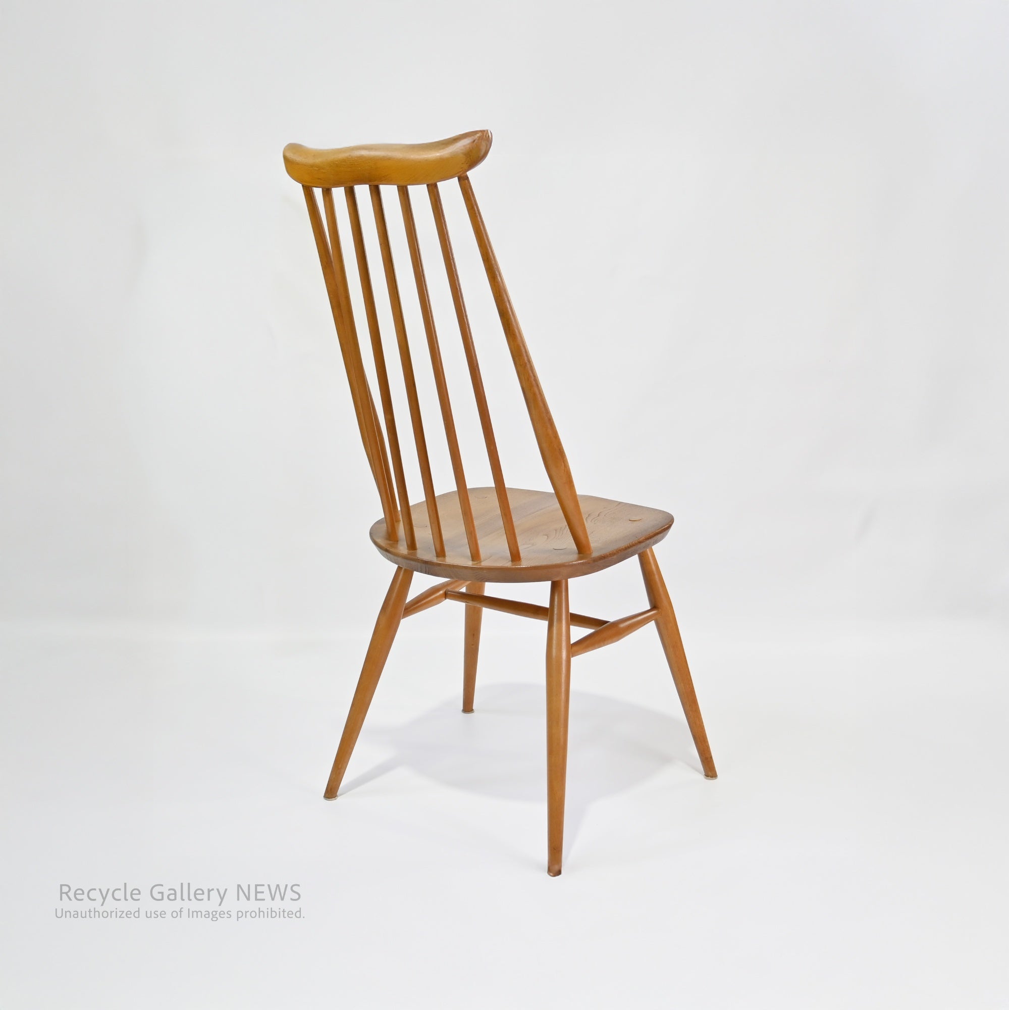 Ercol Ercol Goldsmith Chair British Elm Wood Traditional Craftsmanship Matches Scandinavian Design / アーコール ゴールドスミスチェア イギリス ニレ材  職人技 北欧モダン