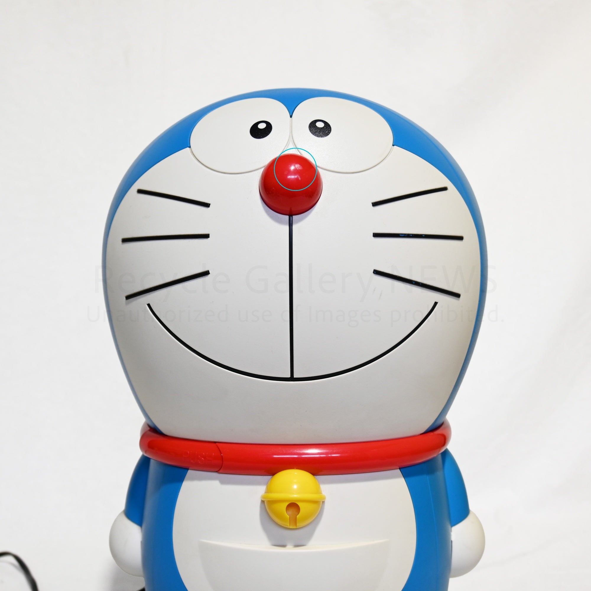 Doraemon Refrigerator Art Moving Center Novelty Usable-junk Vintage Japan / ドラえもん 温冷庫 アート引っ越しセンター ノベルティ※動作可能ジャンク 日本 ヴィンテージ