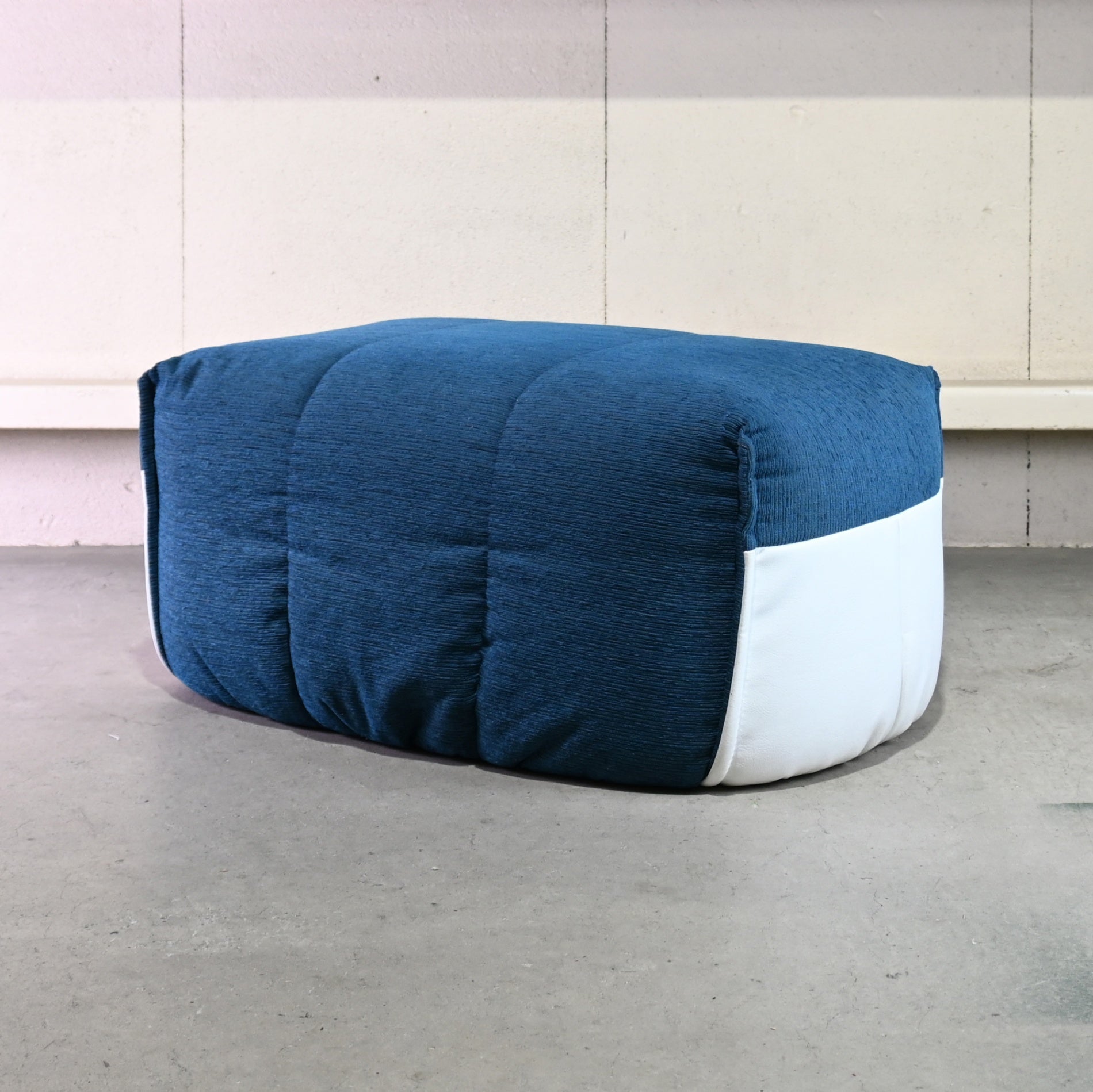 ligne roset Rosebrigantin Ottoman Stool France modern / リーン・ロゼ ロゼブリガンタン オットマン スツール フランス モダン