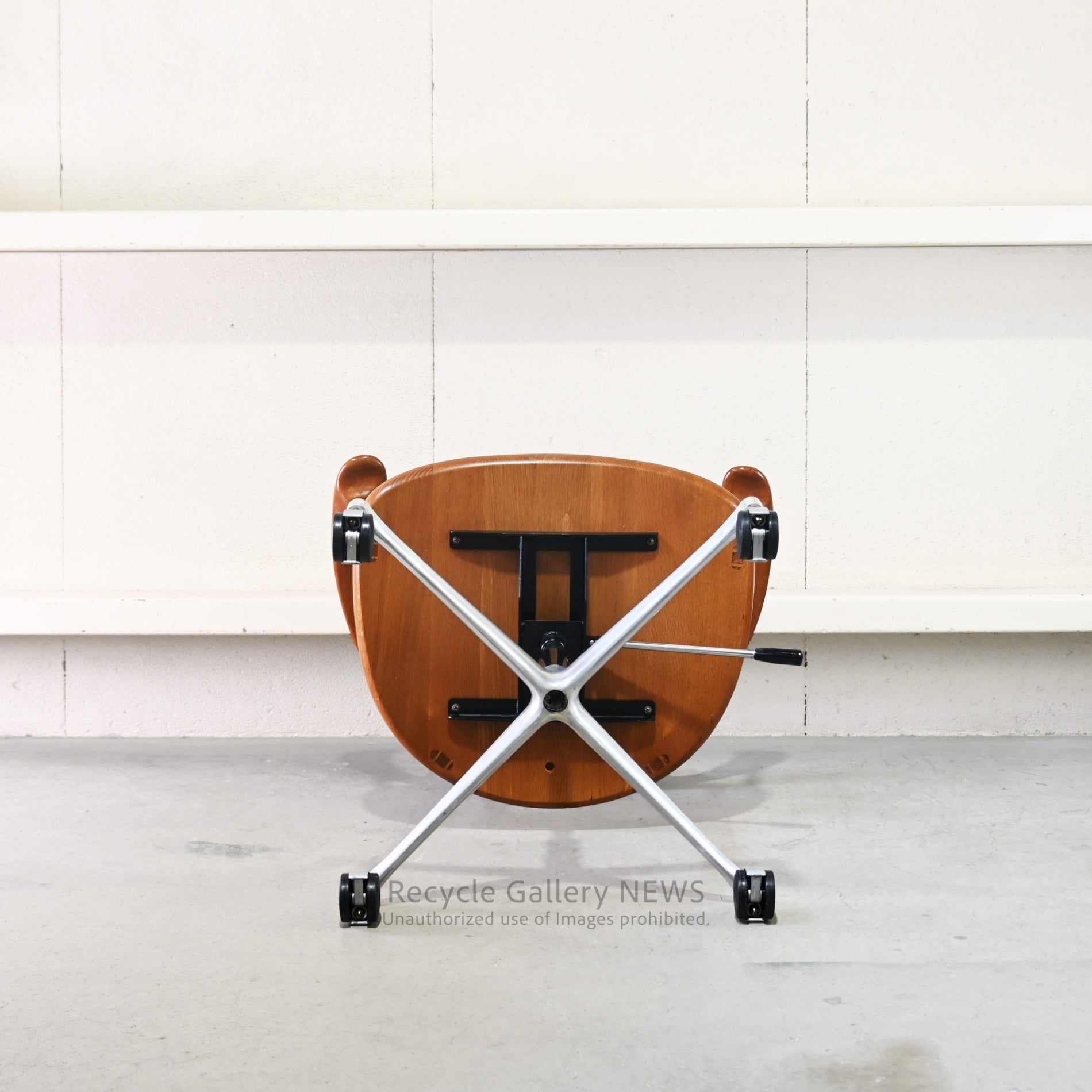 Hida Sangyo CRESCENT Desk Chair Solid Wood Bentwood Made in Japan / 飛騨産業 クレセントデスクチェア 日本 無垢材 曲木