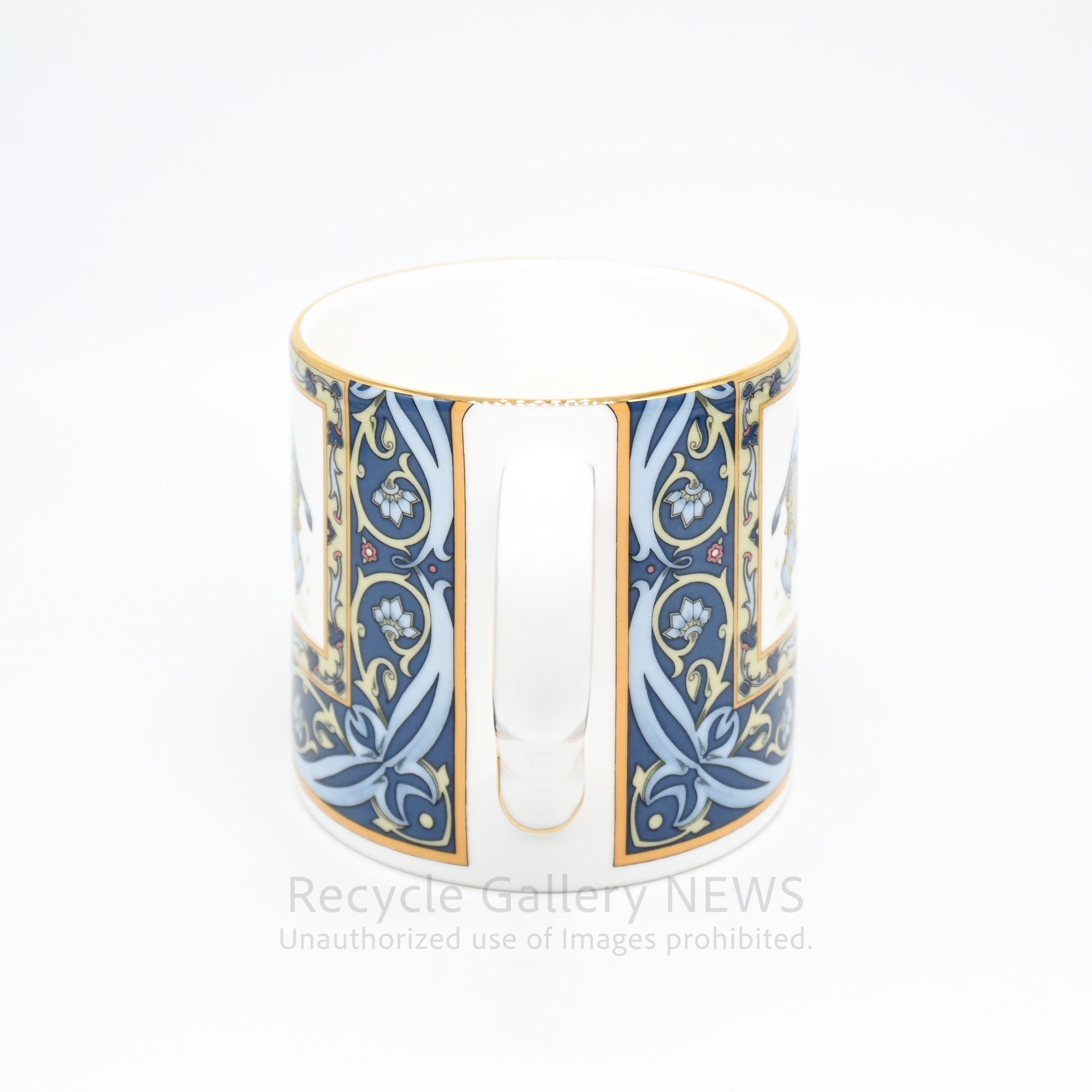 WEDGWOOD "BLUE ELEPHANT" Mug Cup Oriental Design Bone China Collectible Piece / ウェッジウッド ブルーエレファント マグカップ 廃盤品 象モチーフ ボーンチャイナ オリエンタルデザイン