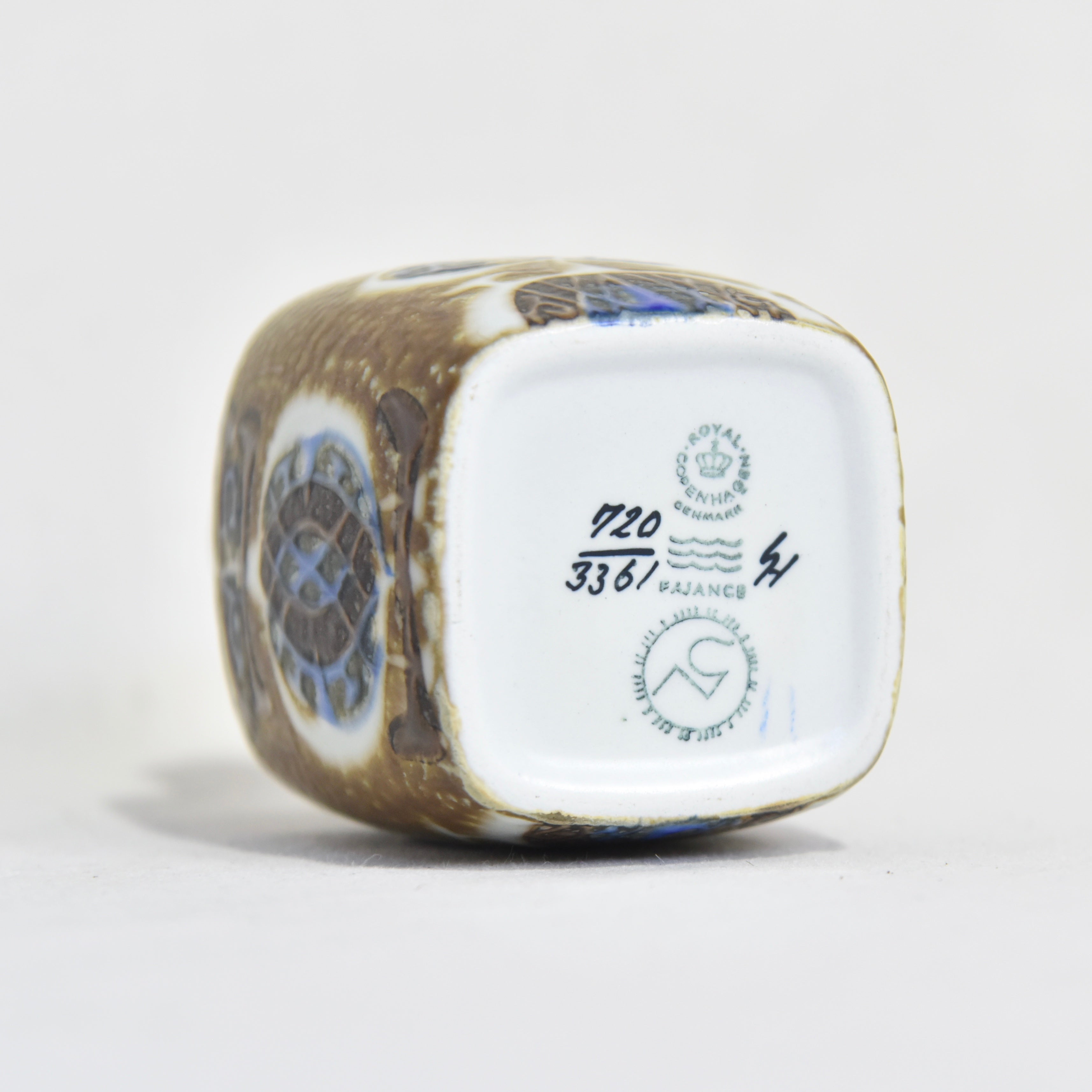 Royal Copenhagen Nils Thorsson Baca Flower vase Denmark Scandinavian vintage / ロイヤルコペンハーゲン ニルス トーソン バッカ フラワーベース デンマーク 北欧ヴィンテージ