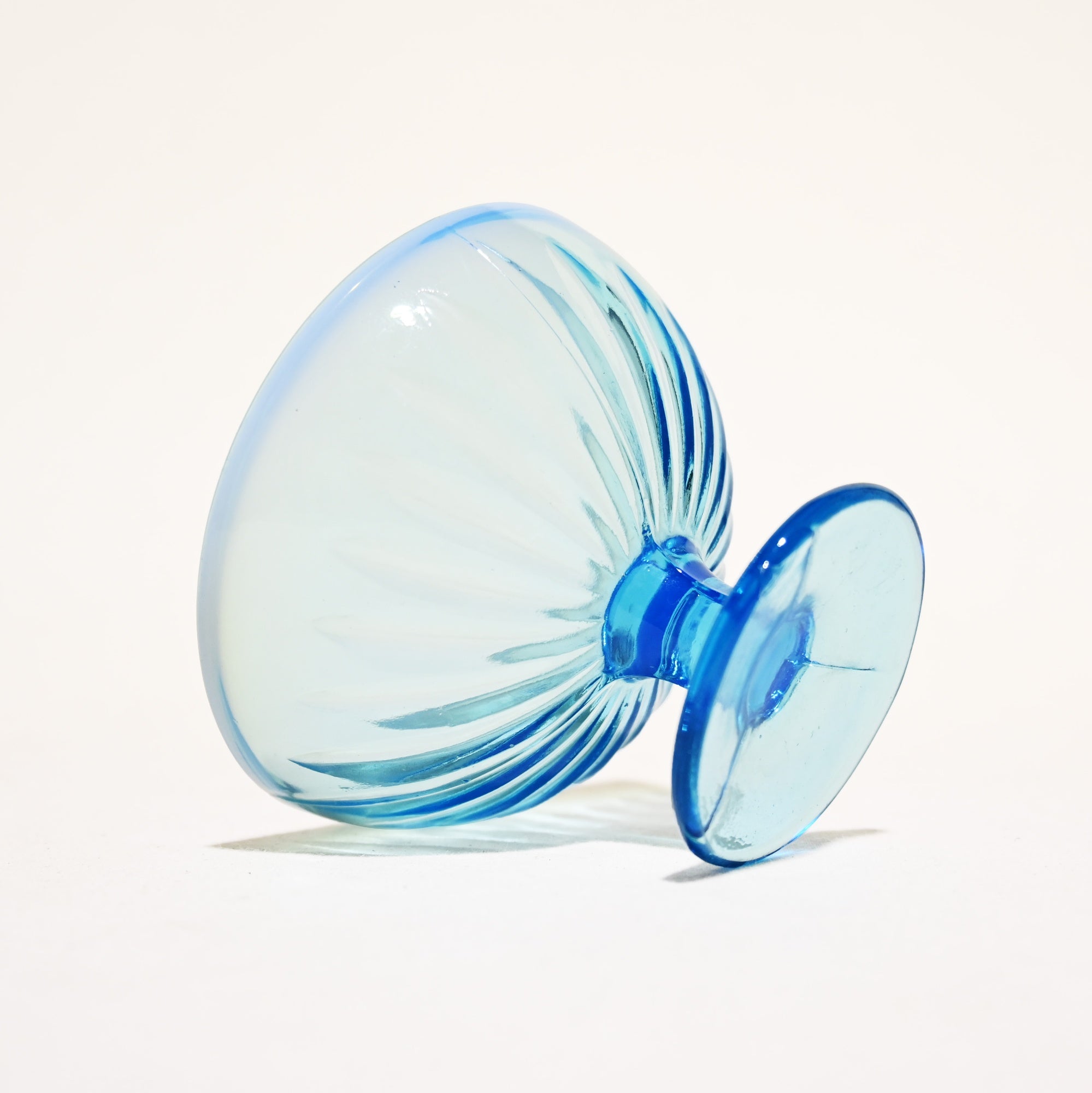 Vintage Press Glass Japanese Glass Ice Cup Hawaiian Blue Color Retro / ヴィンテージ プレスガラス 和ガラス 氷コップ 水色 ハワイアンブルー レトロ