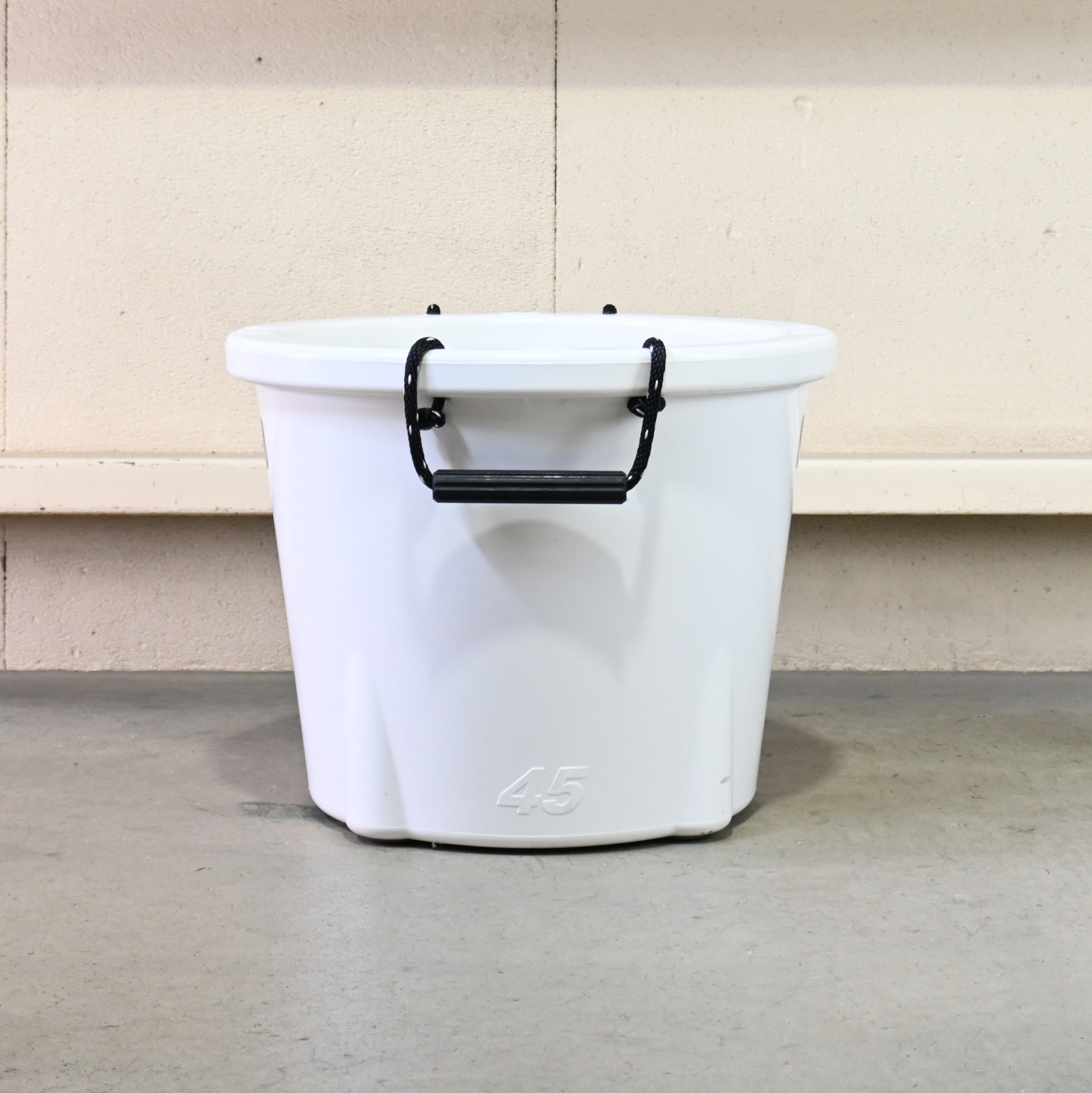 YETI Tank 45 Ice Cooler Bucket Cooler Box Outdoor Cooling USA / イエティ タンク45　アイスクーラーバケツ クーラーボックス アウトドア アメリカ