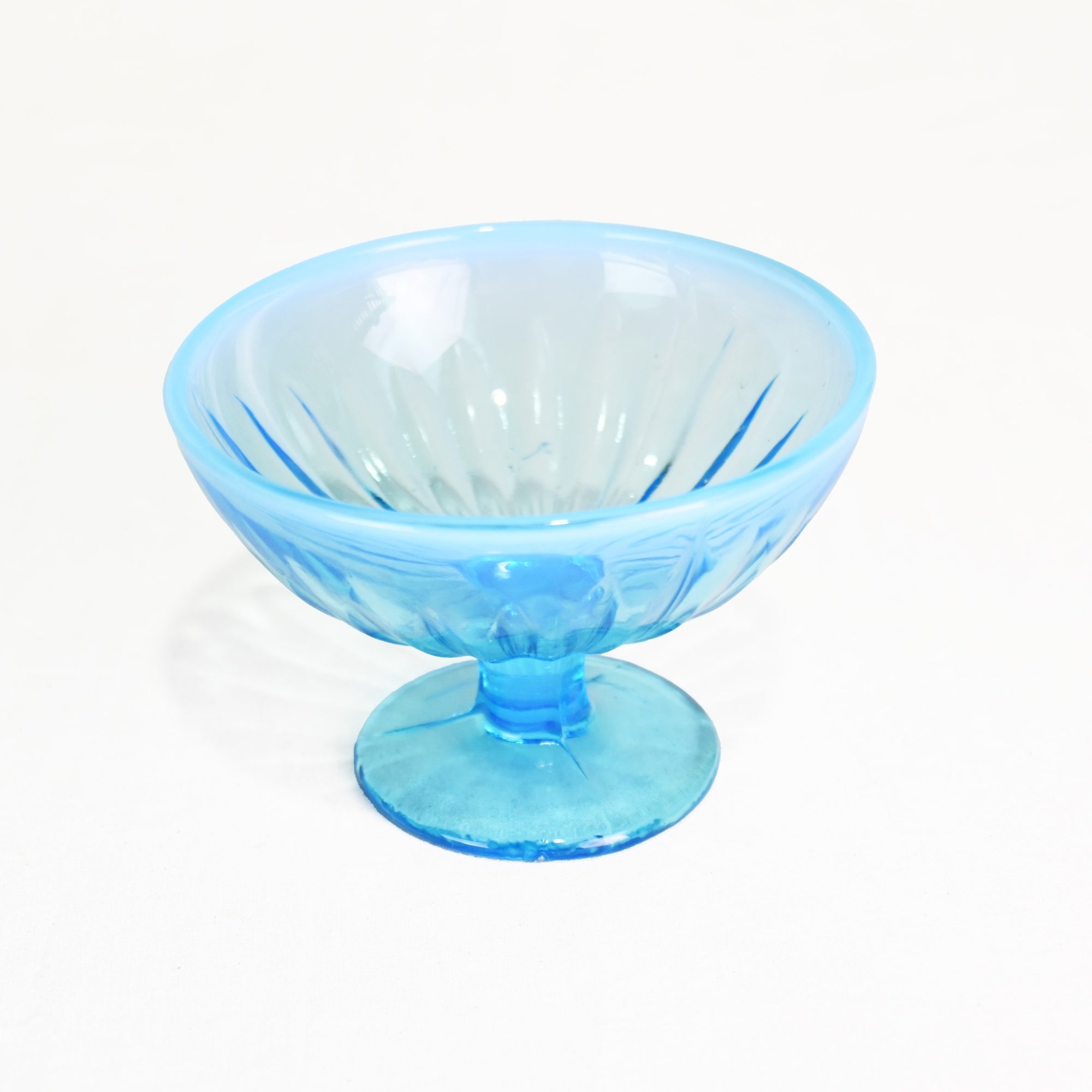 Vintage Press Glass Japanese Glass Ice Cup Hawaiian Blue Color Retro / ヴィンテージ プレスガラス 和ガラス 氷コップ 水色 ハワイアンブルー レトロ