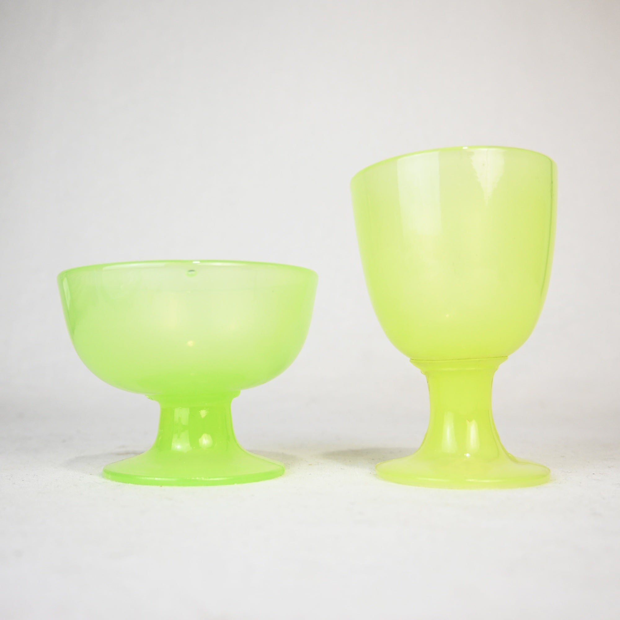 Uranium Divided Cup Vaseline glass Vintage / ウランガラス 棗型 氷コップ ヴィンテージ