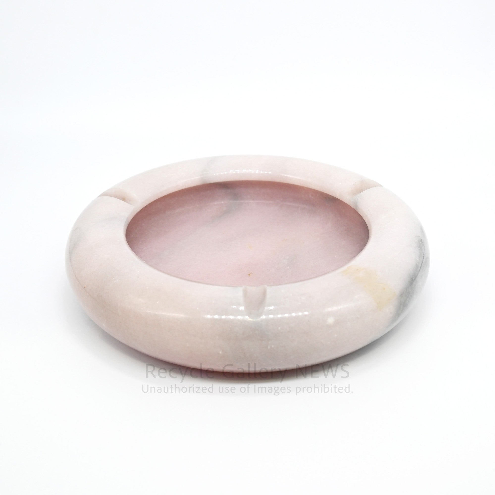 Pink Marble Ash Tray Mid-Century Modern Space Age Decor / ピンク大理石 アッシュトレイ 灰皿 円形 丸 マーブル ストーン ミッドセンチュリー モダン スペースエイジ 韓国インテリア