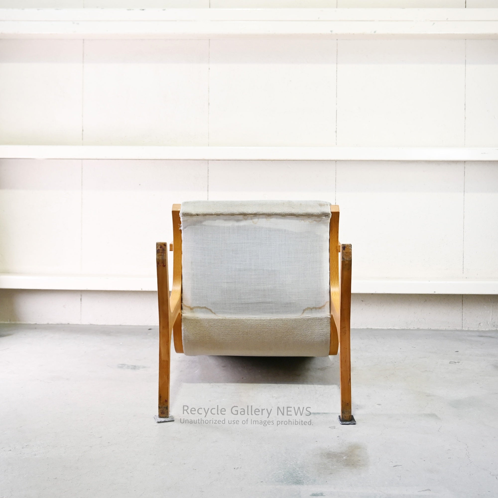 Discontinued Tendo Mokko "Heron" Low Back Chair by Mitsumasa Sugasawa Japanese Modern Masterpiece / 天童木工 ヘロン ローバックチェア 廃盤 日本 モダンデザイン 菅澤光政 傑作