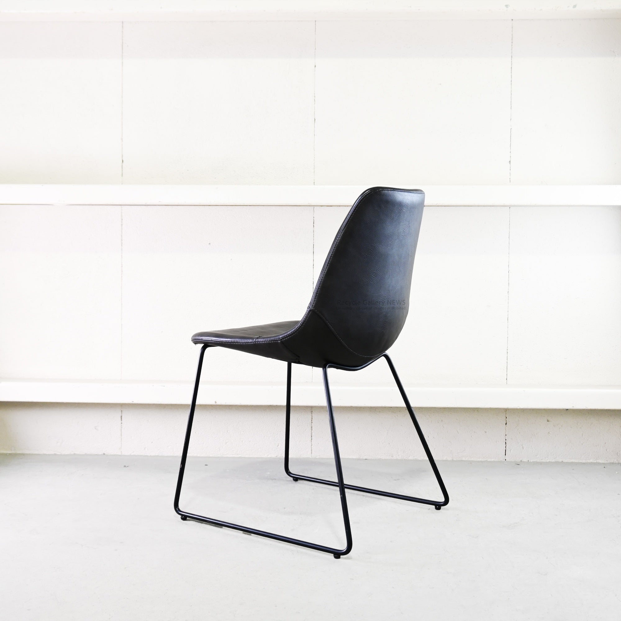 a.depeche PUNISH chair PU Black Kyoto Japan / アデペシュ パニッシュチェア ポリウレタン ブラック 京都 日本