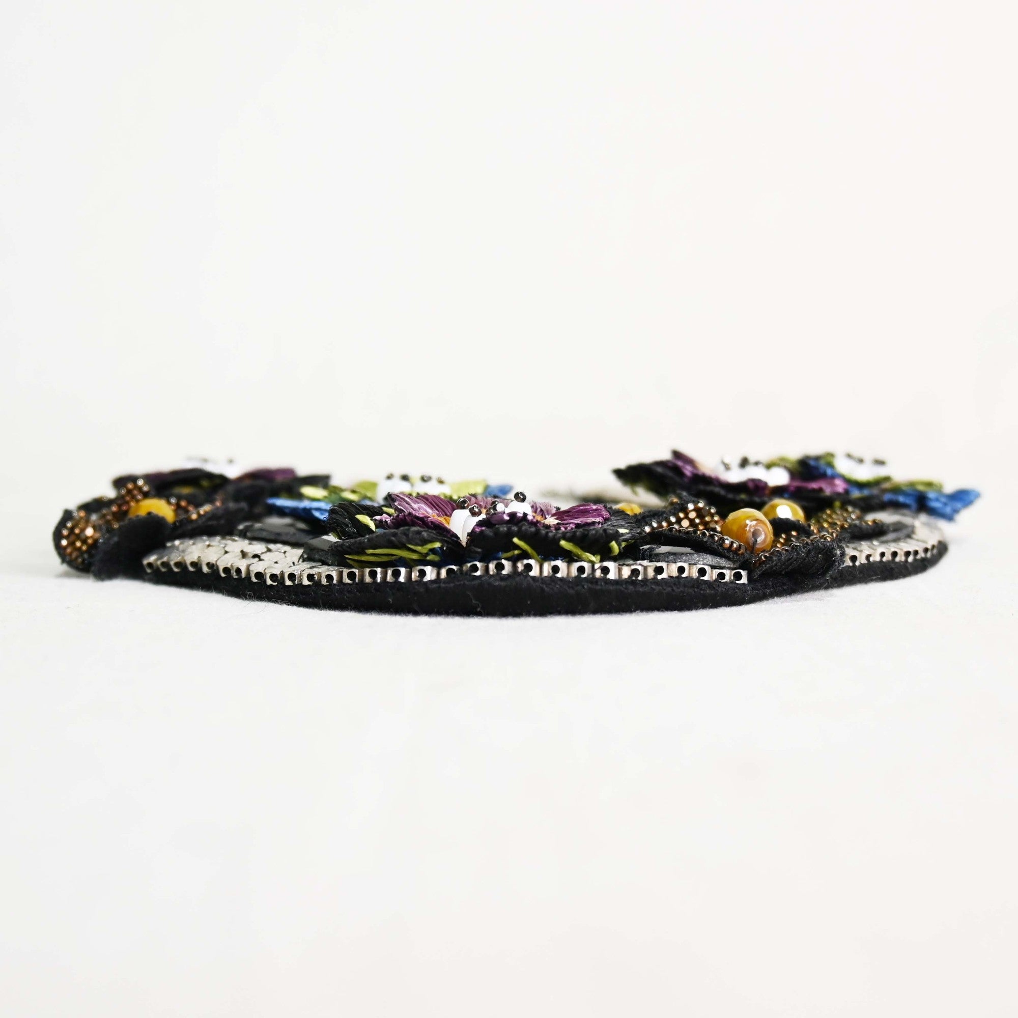 Etro Flower motif necklace 2012 collar embroidery accessories Italia / エトロ フラワーモチーフネックレス 刺繍 つけ襟 花柄 ハイブランド アクセサリー