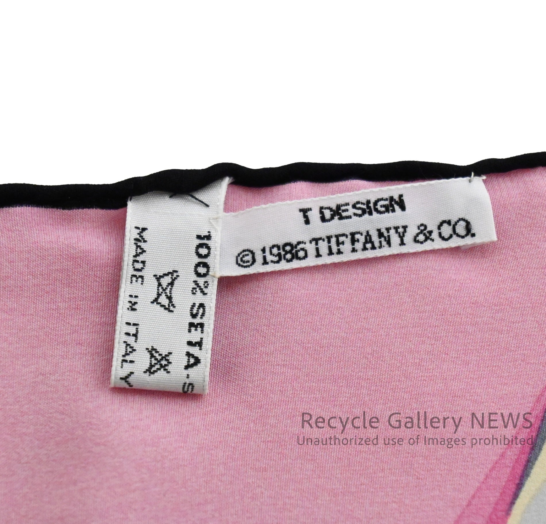 Tiffany Ribbon scarf Pink and black / ティファニー リボン柄 スカーフ ピンク 黒