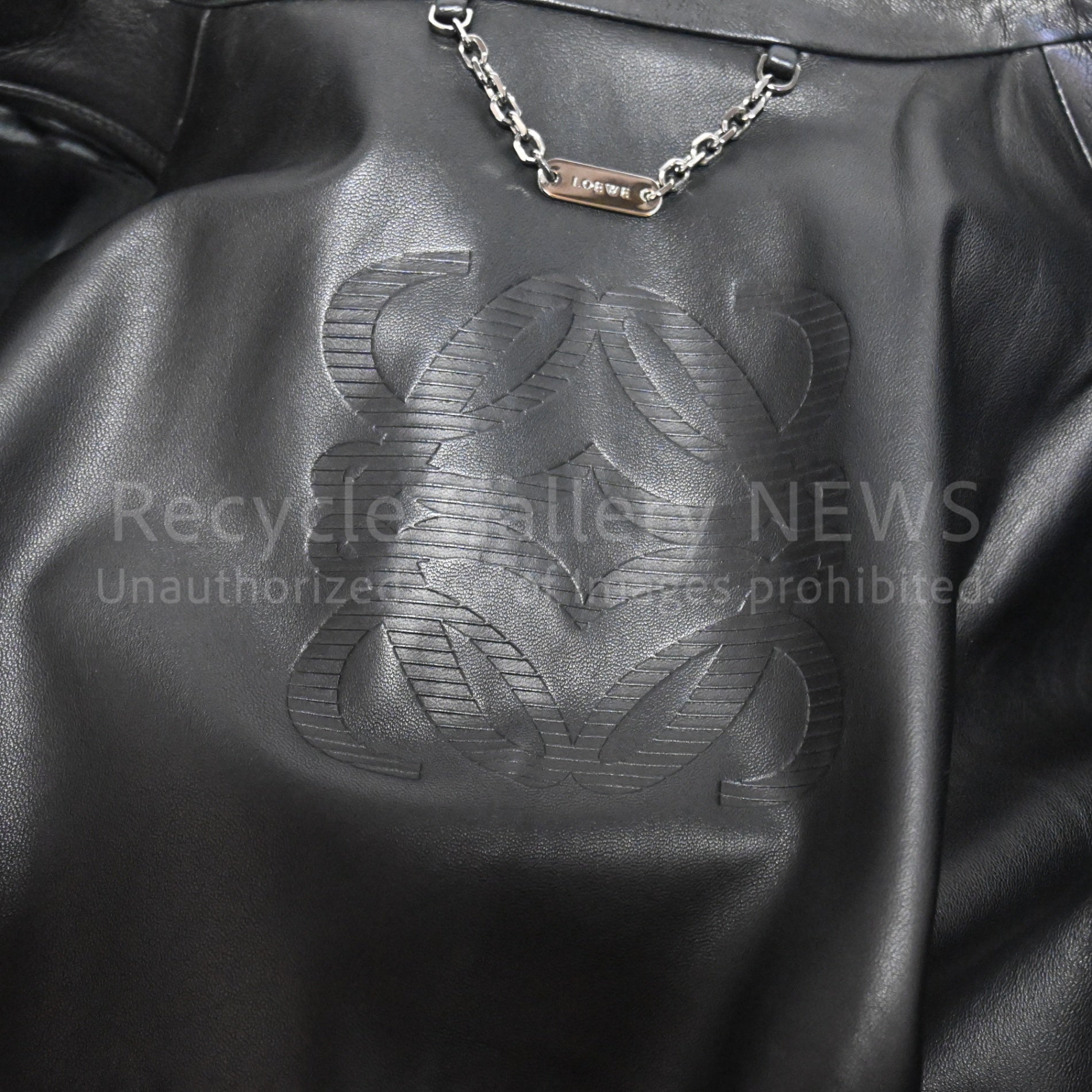 LOEWE Men's Lamb Leather Jacket in Black Jonathan Anderson /  ロエベ メンズ ラム レザー ジャケット ブラック ジョナサン・アンダーソン  羊革 黒