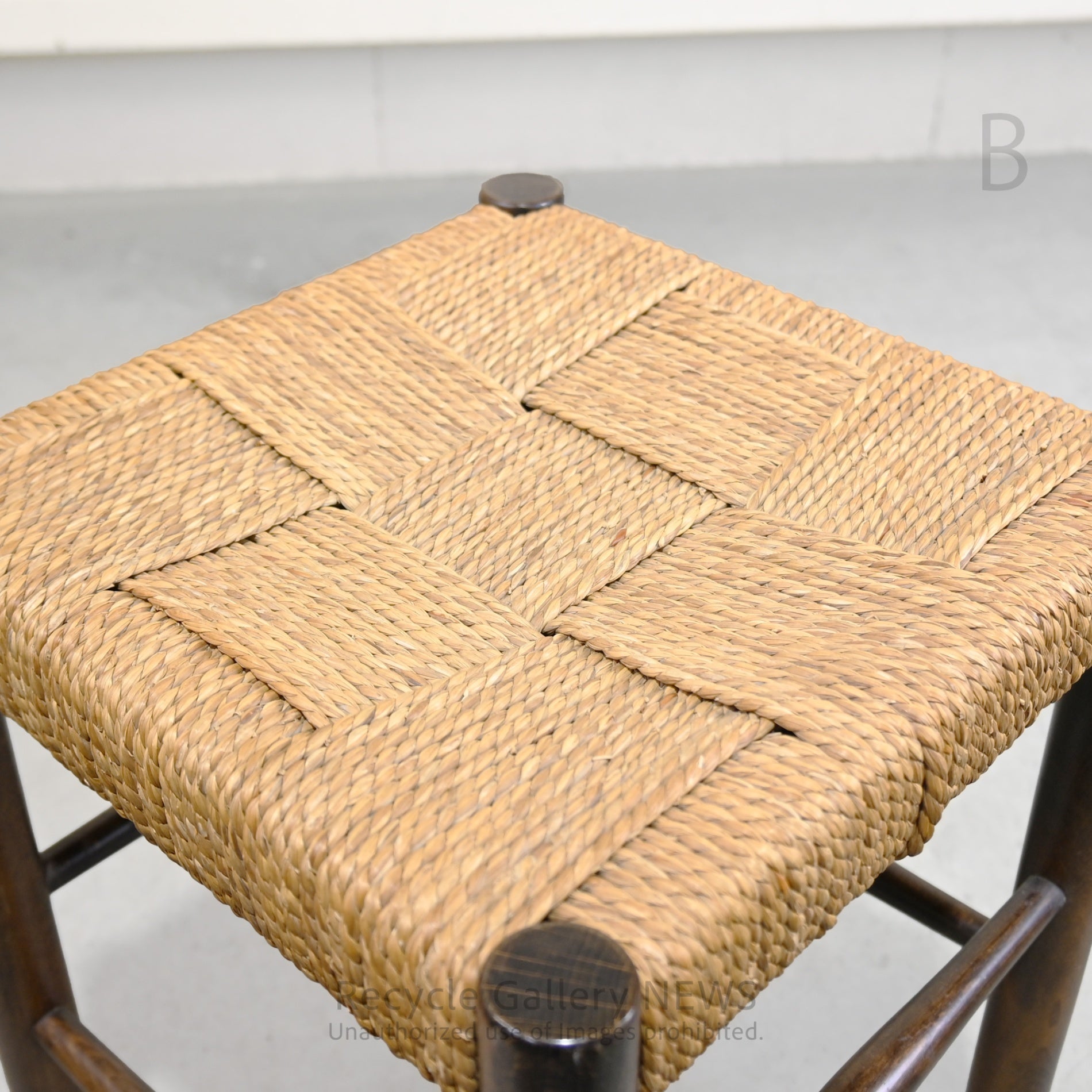 Rush grass stool Chair Natural Japanese modern Asian style / い草 スツール 椅子 天然 ナチュラル 和モダン アジアン