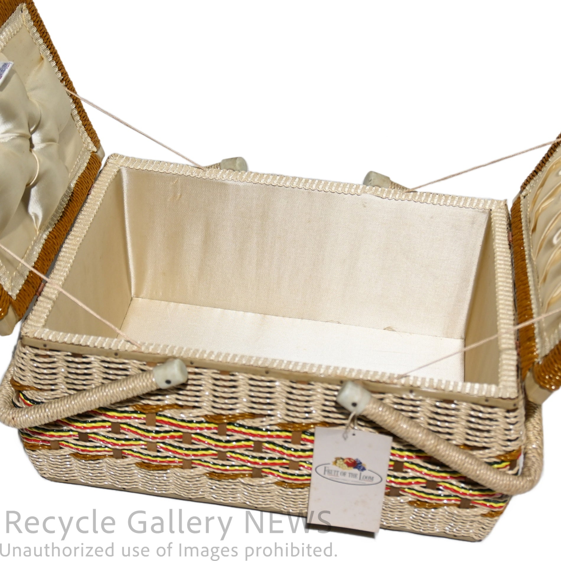 FRUIT OF THE ROOM Sewing Basket Box Retro Embroidery Vintage Unused / フルーツ・オブ・ザ・ルーム 裁縫箱 ソーイングバスケット レトロ 刺繍 ヴィンテージ 未使用 新古品