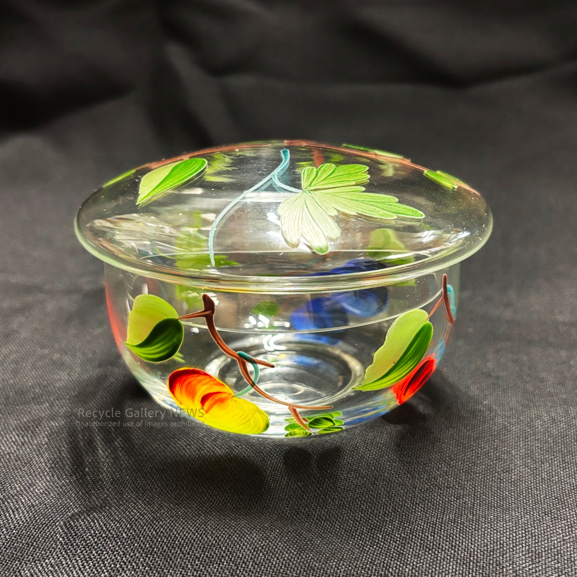 Felunion Fruit-patterned glass candy pot / small item container Hungary / フェルニオン フルーツ柄 キャンディポット ガラス 小物入れ ハンガリー