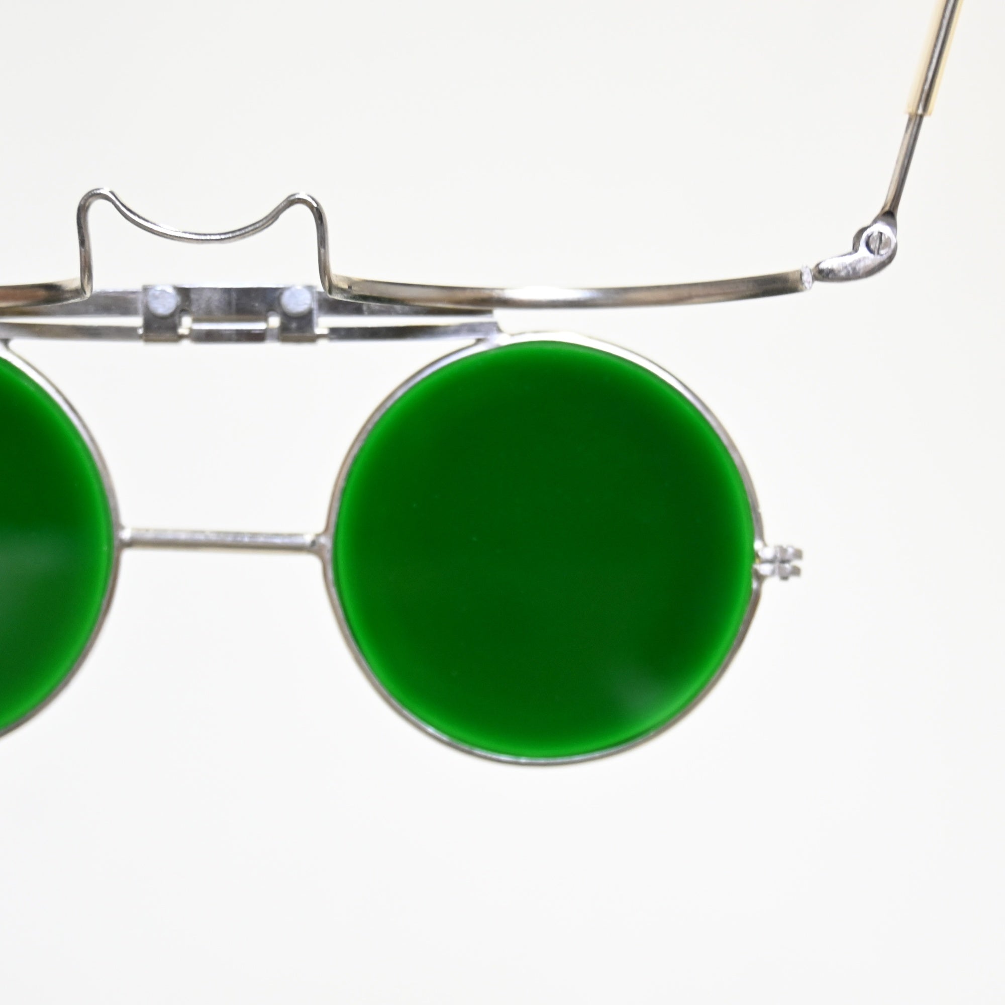 Vintage Sunglasses Flip-up Clip-on Cable temple Retro Unique / ヴィンテージサングラス 跳ね上げ式 クリップオン ケーブルテンプル レトロ ユニーク