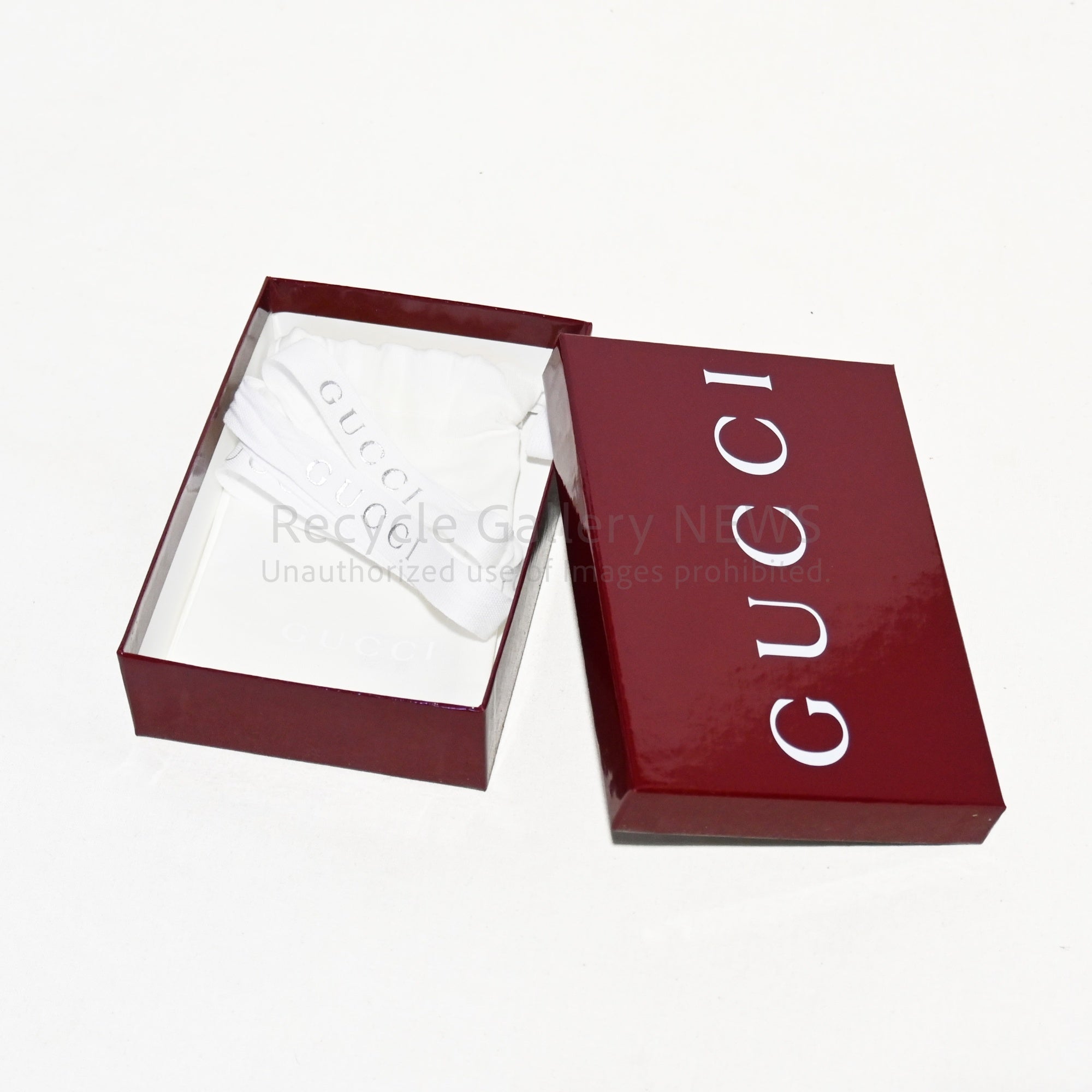 GUCCI Yuko Higuchi Keychain Cat (Bo) Lilac Limited to Japan Unused