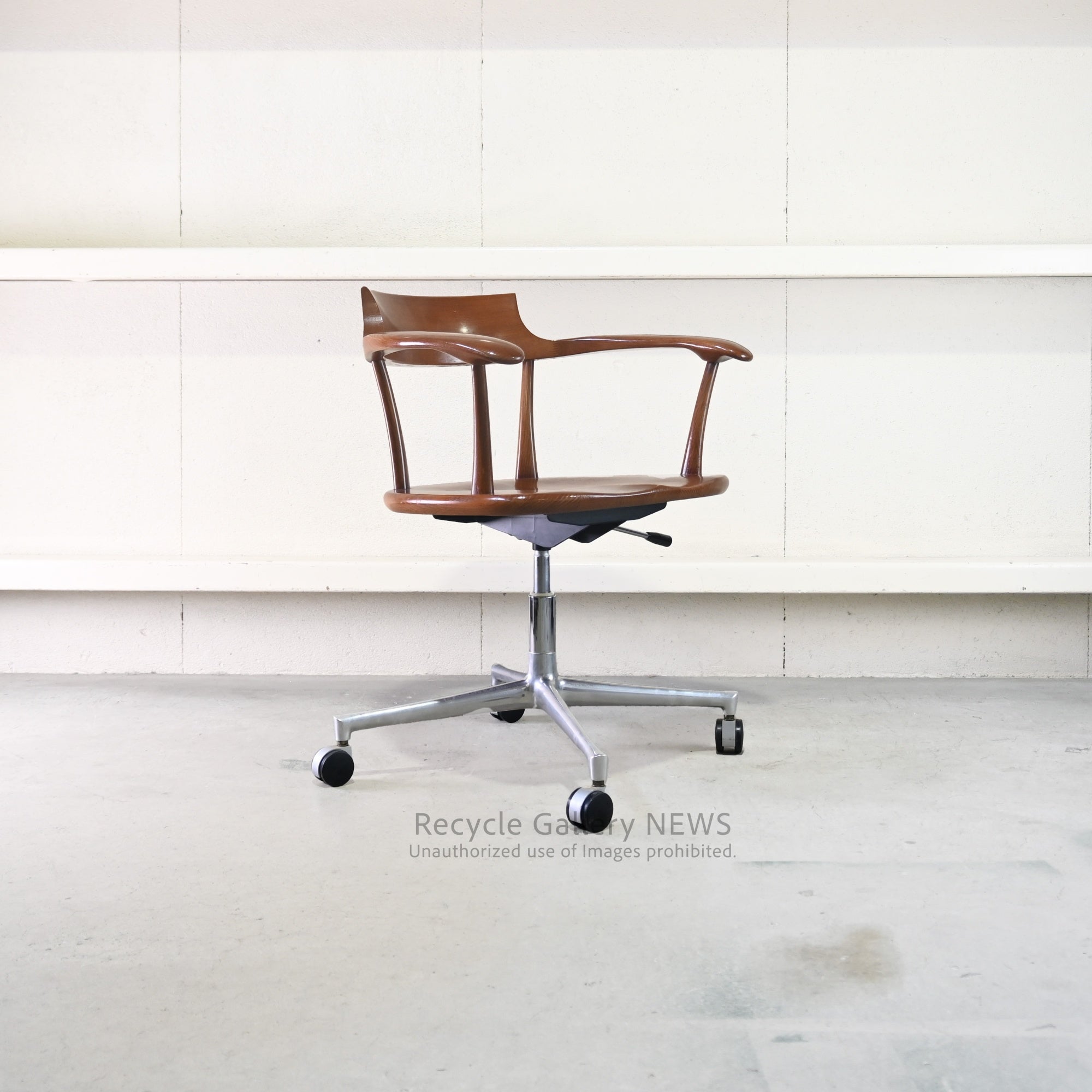 Hida Sangyo CRESCENT Desk Chair Solid Wood Bentwood Made in Japan / 飛騨産業 クレセントデスクチェア 日本 無垢材 曲木