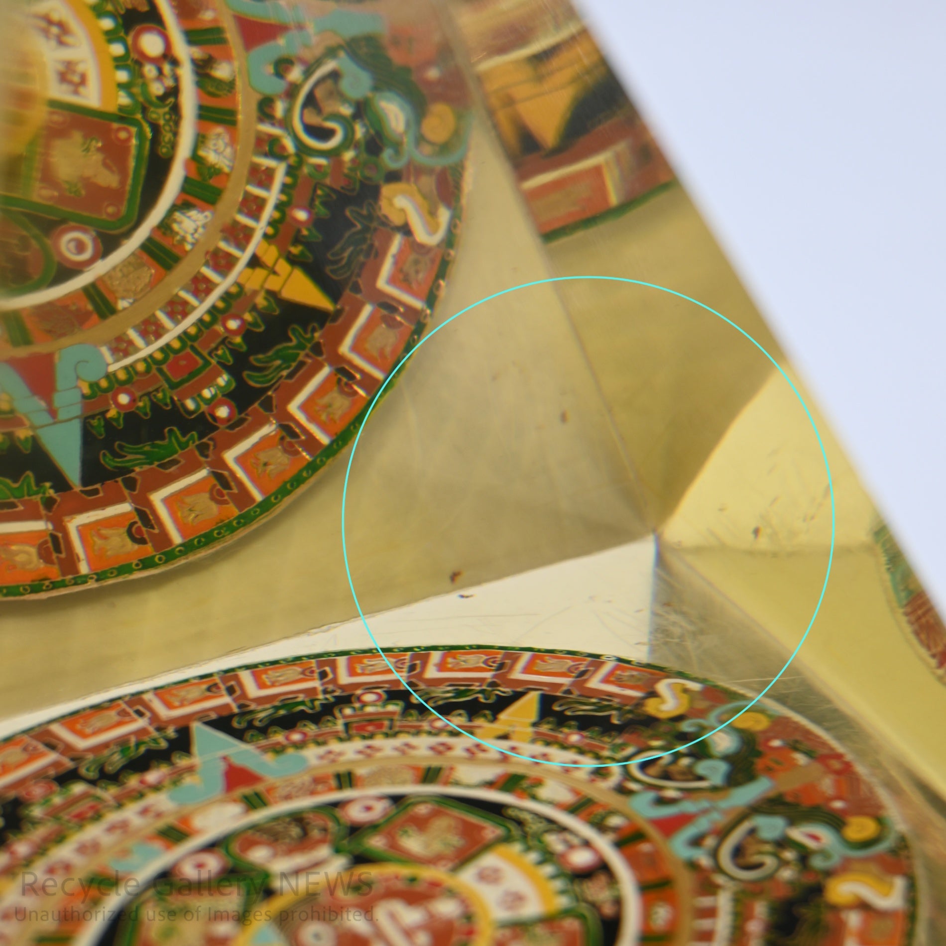 Acrylic Aztec Sun Stone Calendario Azteca Mesoamerican Pyramid Topaz Object Display Piece / アクリル アステカカレンダー 太陽の石 メソアメリカ ピラミッド トパーズ オブジェ ディスプレイ