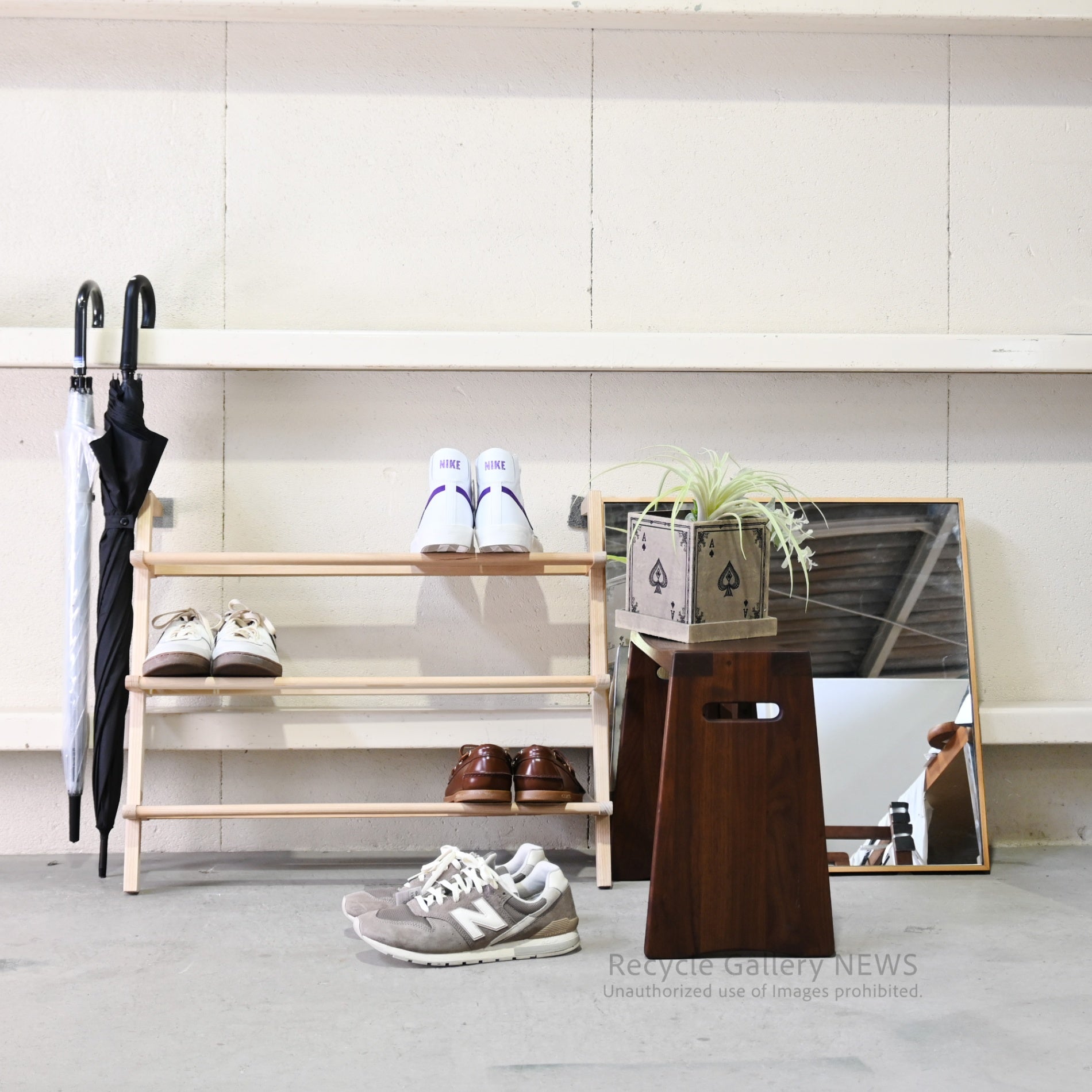 SIDE BY SIDE German Solid Ash Wood shoes rack "Gaston" European Modern / サイドバイサイド シューズラック ガストン アッシュ無垢材 ドイツ モダン