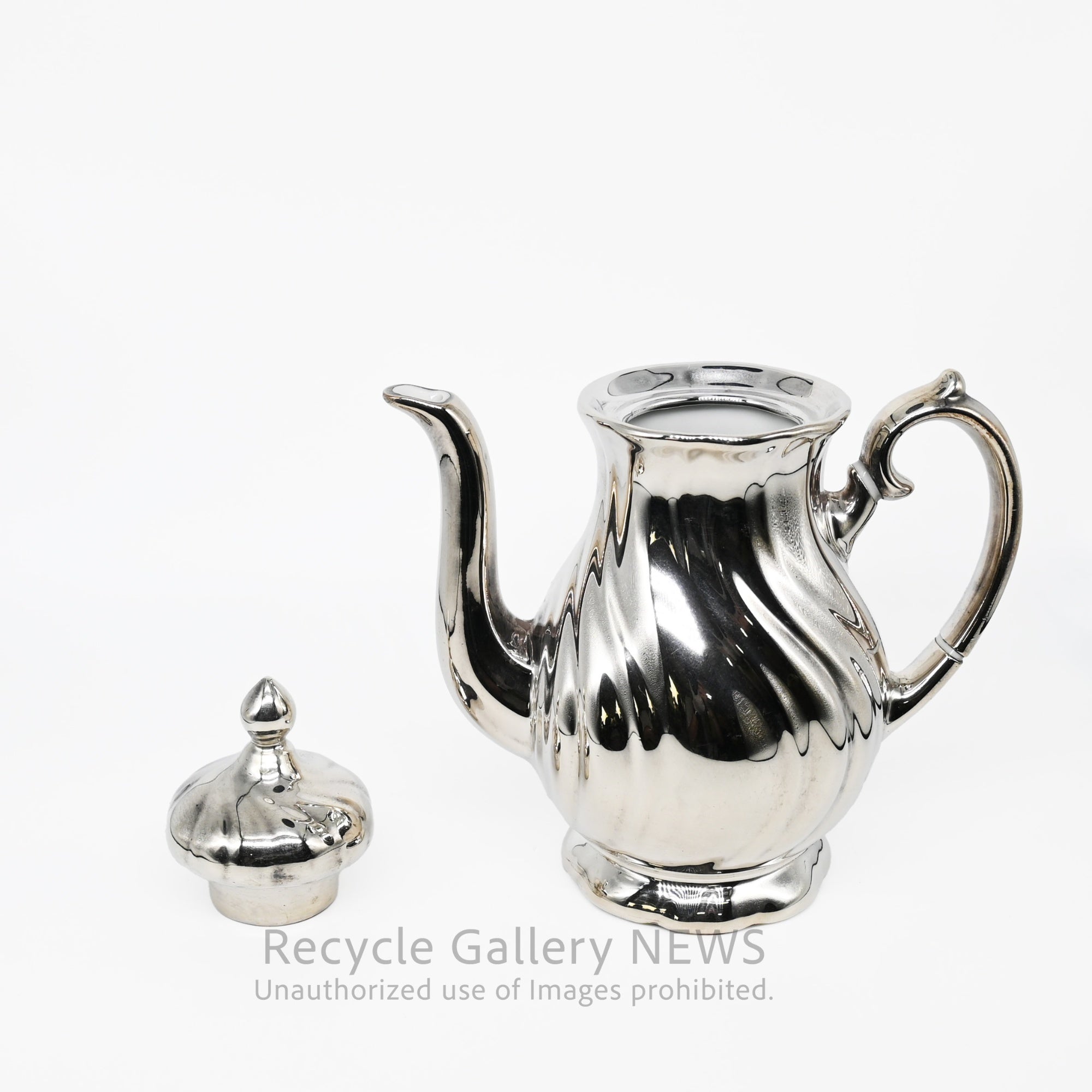 SILVER COATED PORCELAIN TEA POT  Antique German Silver Plated 3-Piece wmf / シルバープレートドイツアンティーク 三点セット ドイツ WMF社  銀メッキ