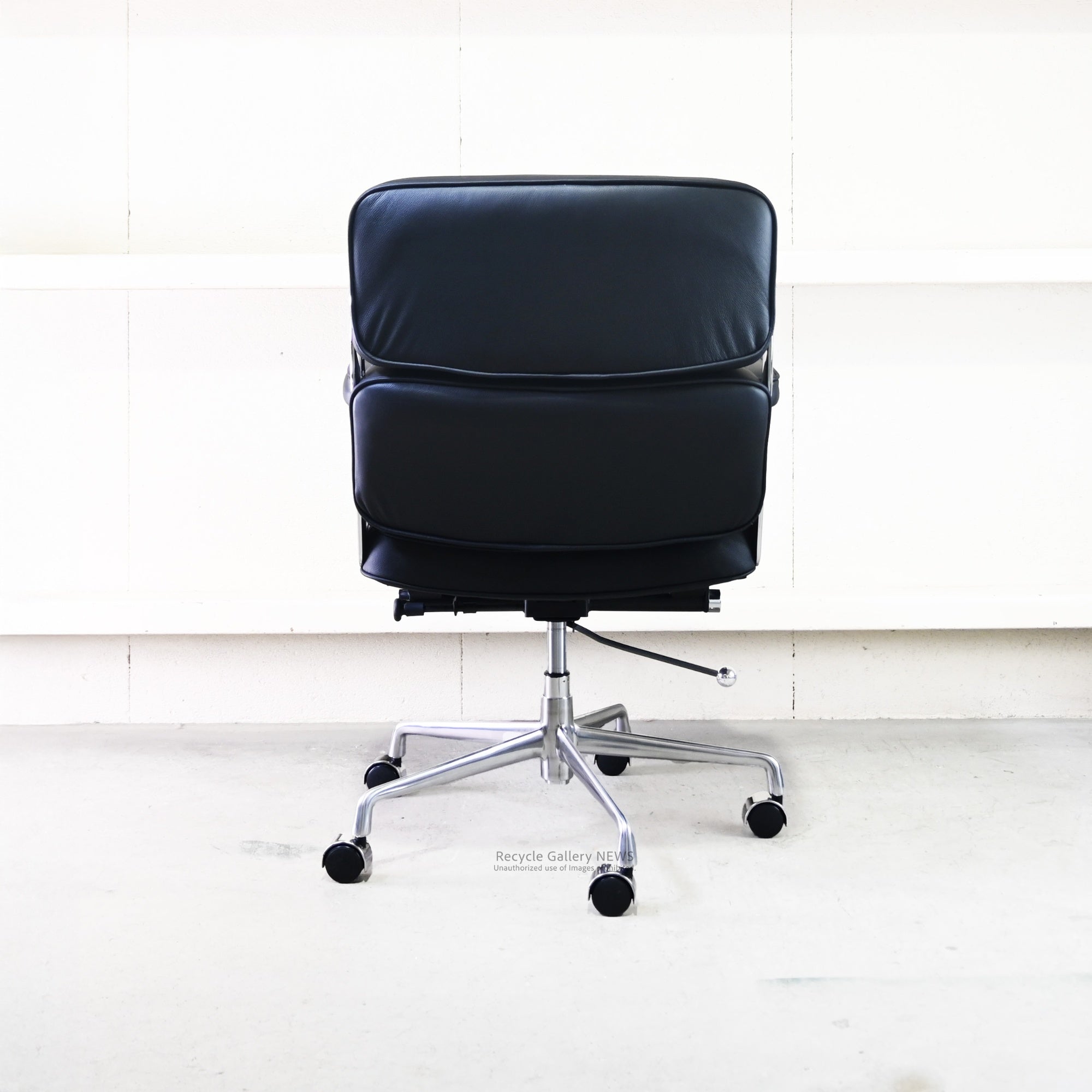 Eames Executive Chair Reproduction Time Life Design  Mid Century Modern / イームズ エグゼクティブチェア リプロダクト タイム社 イームズ夫妻 ミッドセンチュリー