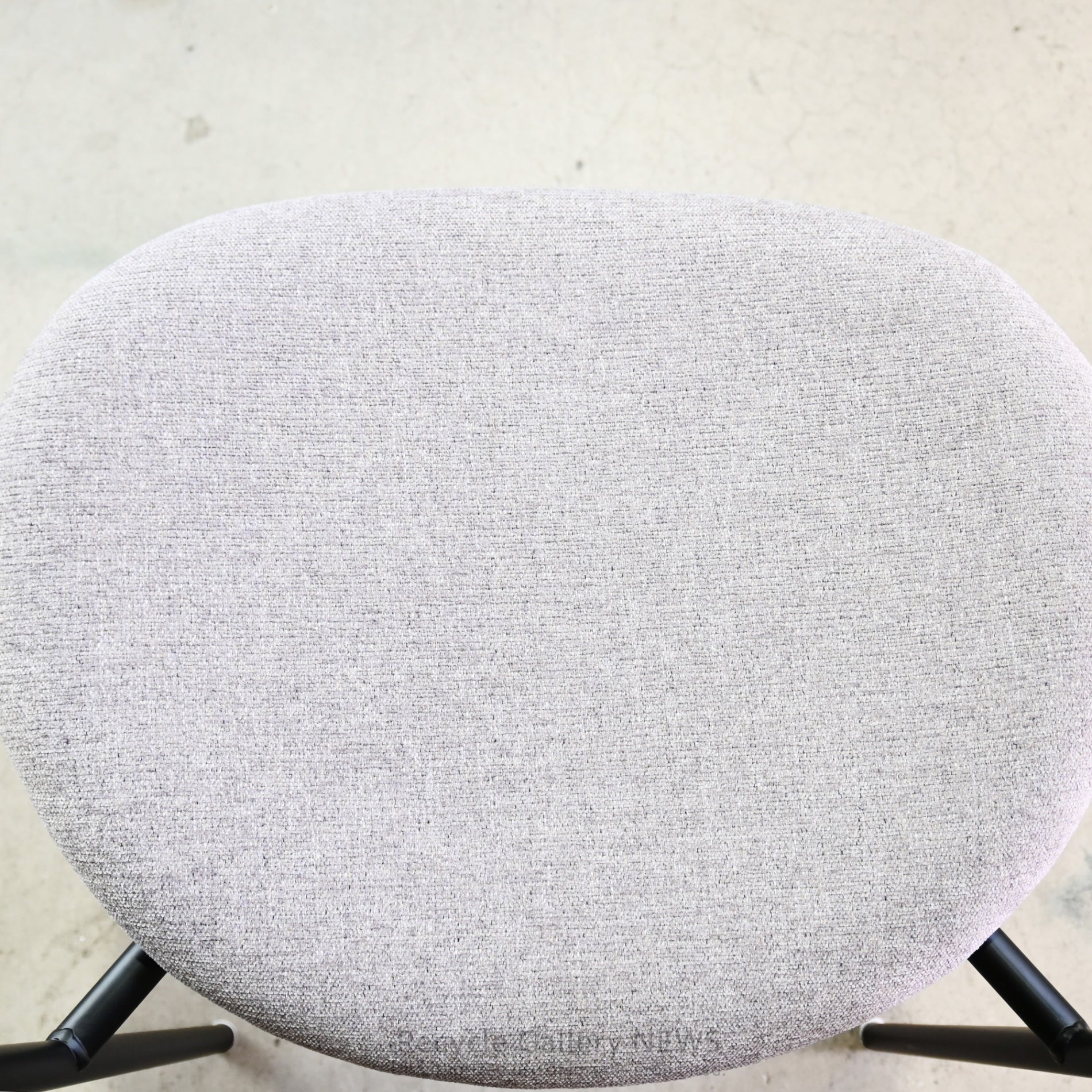 Seki Furniture Atom Chair Glay-White Wooden  Steel  Industrial  Vintage  Cafe style / 関家具 アトムチェア 座面グレーホワイト 木材 スチール インダストリアル ヴィンテージ カフェスタイル