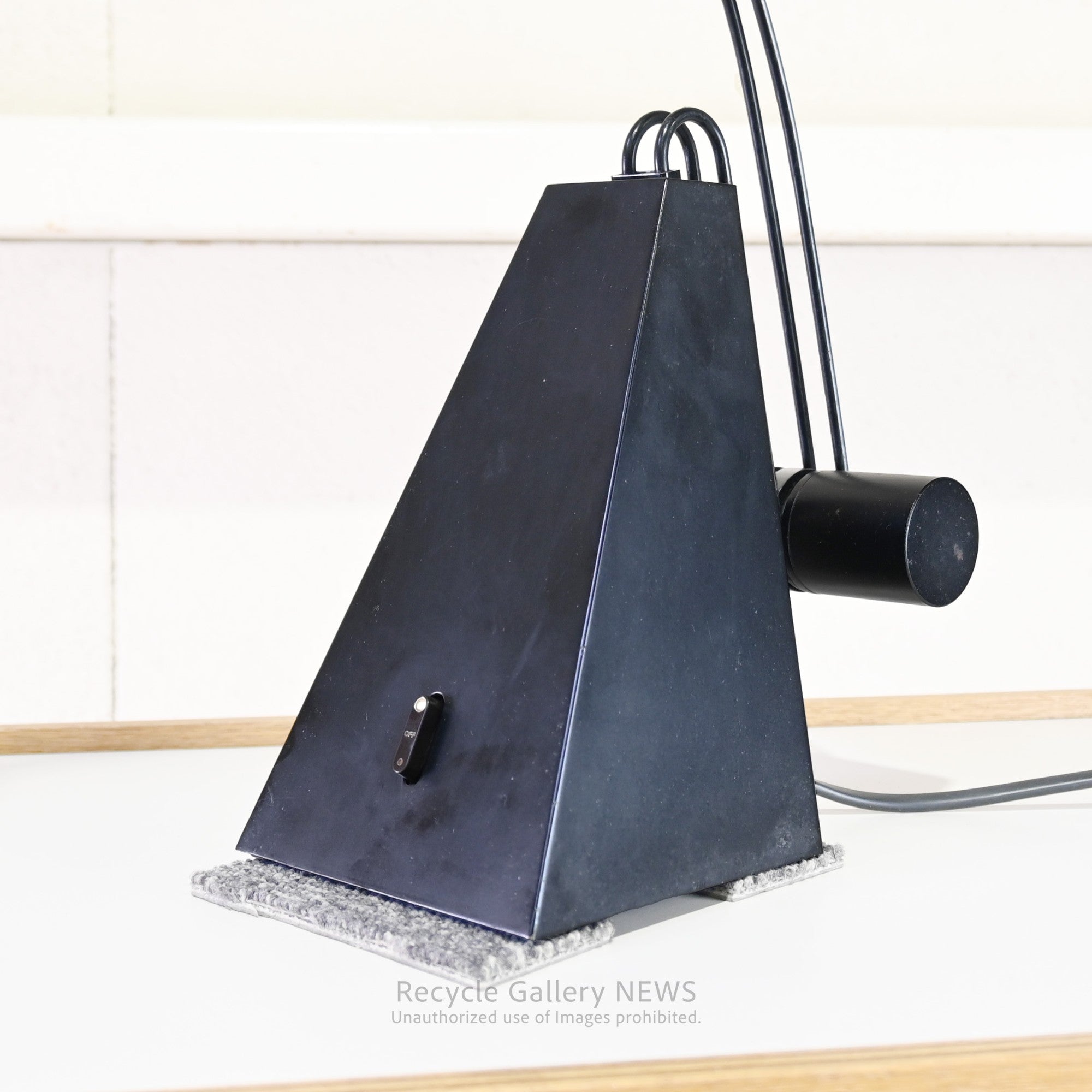 Yamada Shomei  LUMICO Table Lamp Japanese Postmodern Space Age Design / 山田照明 ルミコ テーブルランプ ポストモダン スペースエイジ 日本