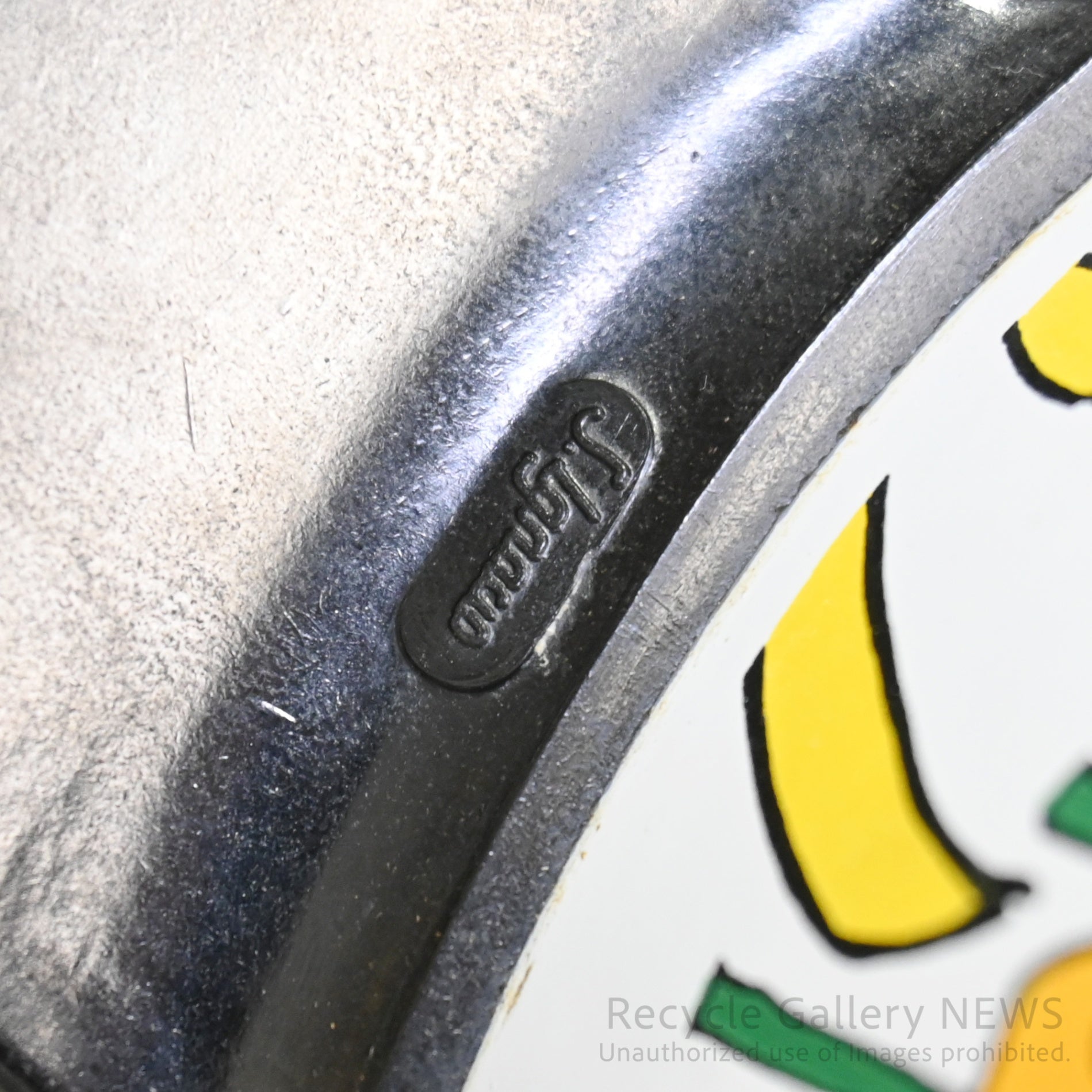 1960s American vintage enamel pot White with food design / 1960年代 アメリカ ヴィンテージ ホーロー鍋 ホワイト 食材デザイン